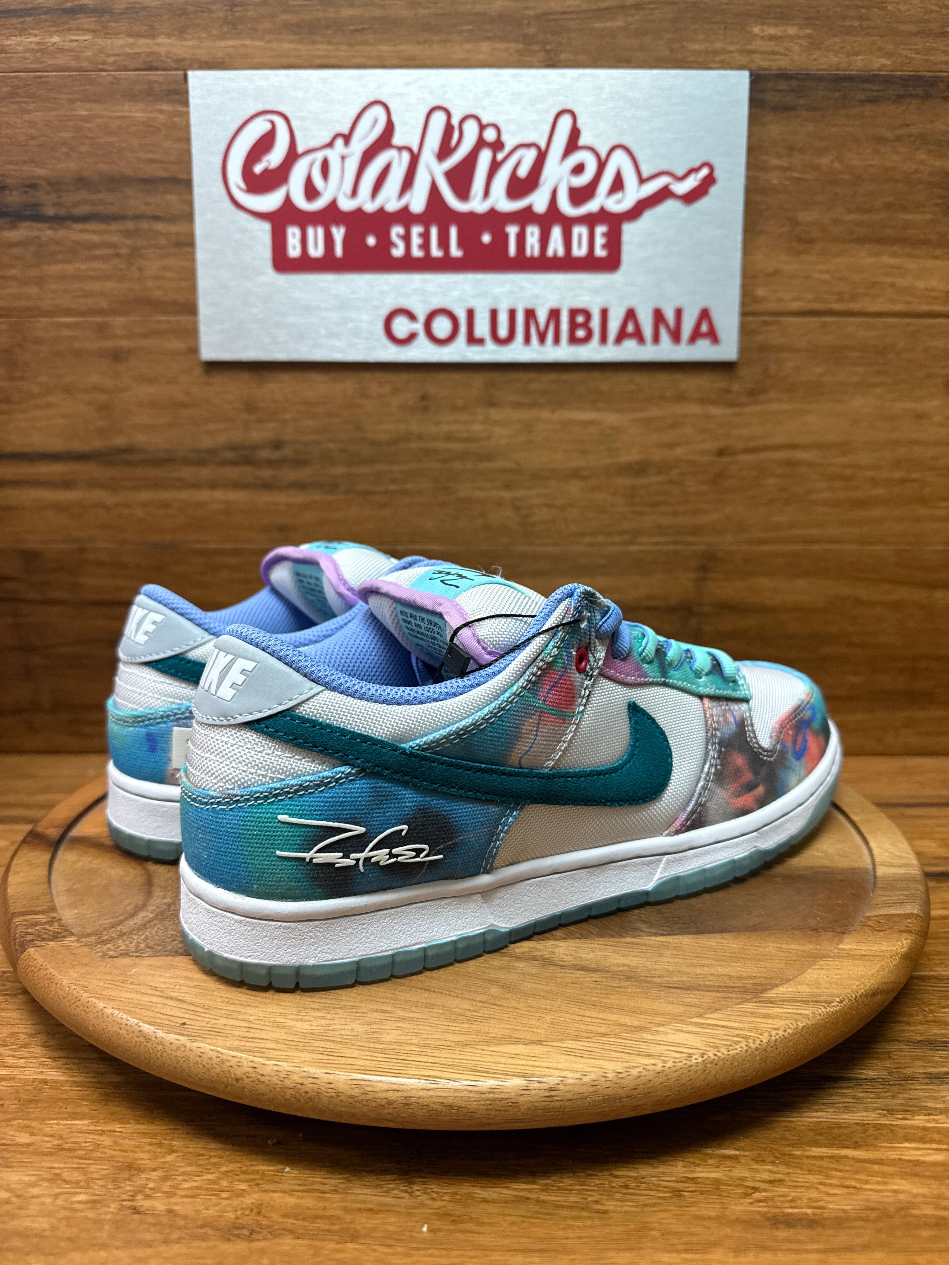 Nike SB Dunk Low Futura Laboratories Bleached Aqua