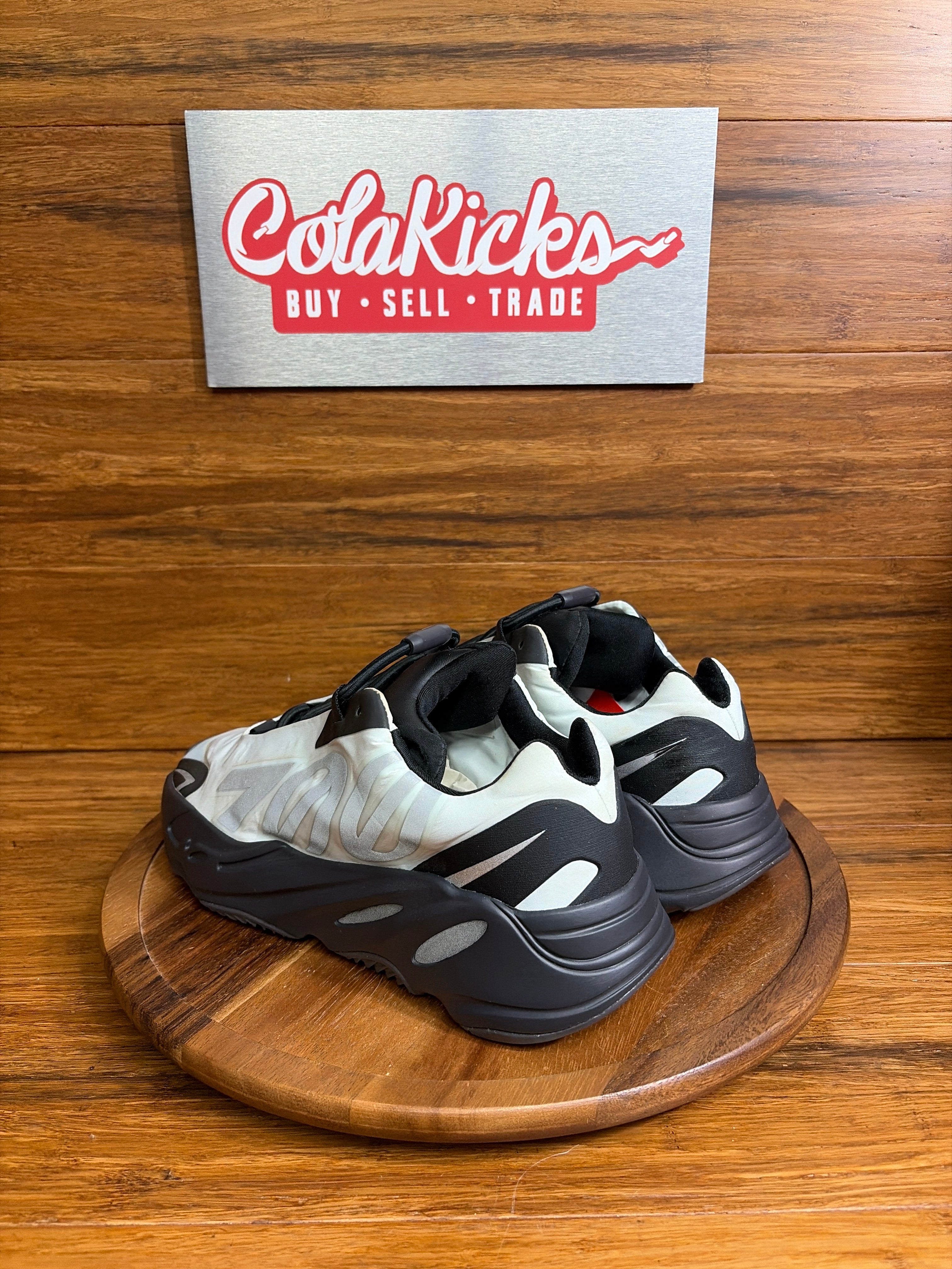 adidas Yeezy Boost 700 MNVN Blue Tint