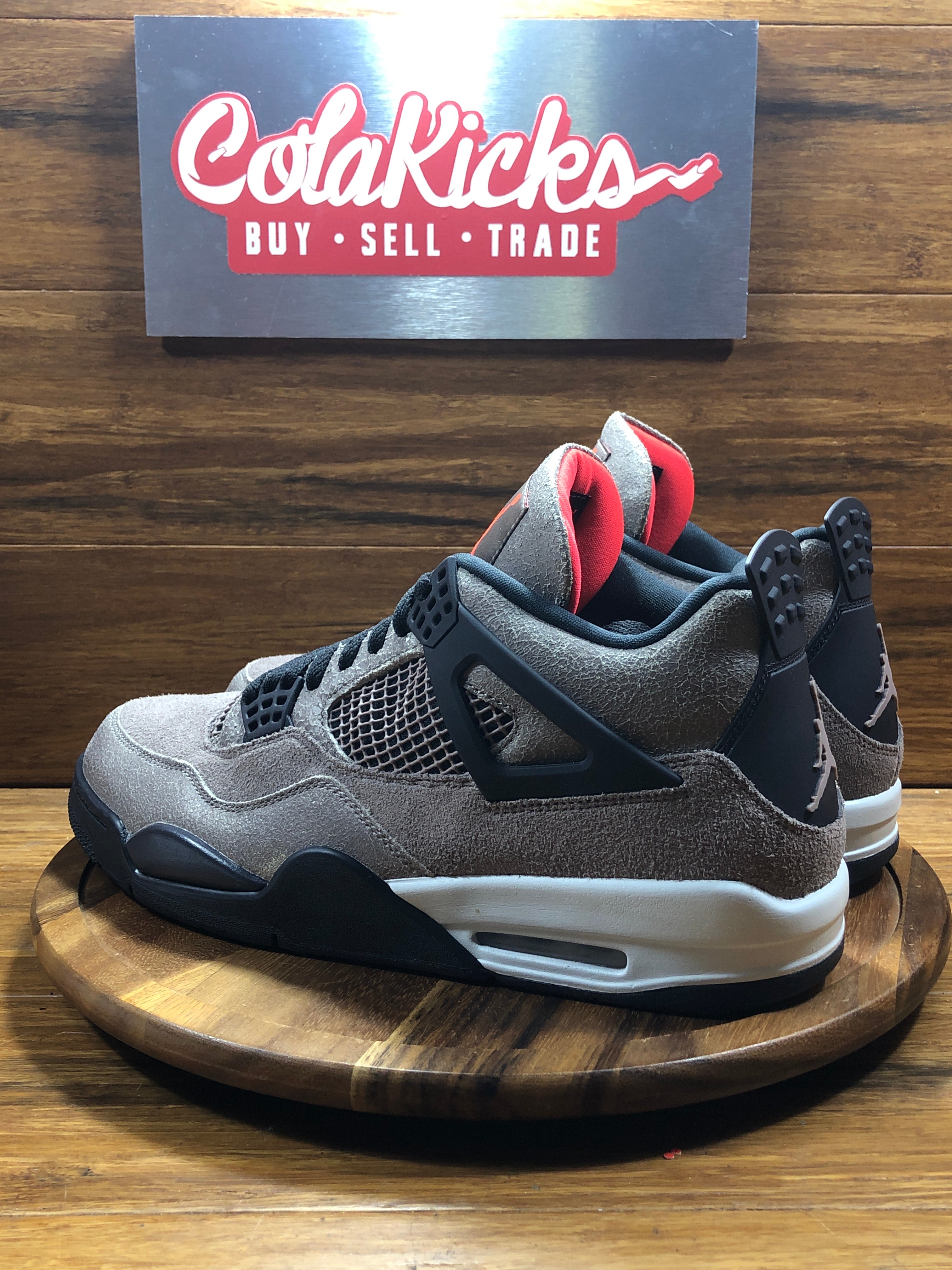 Jordan 4 Retro Taupe Haze