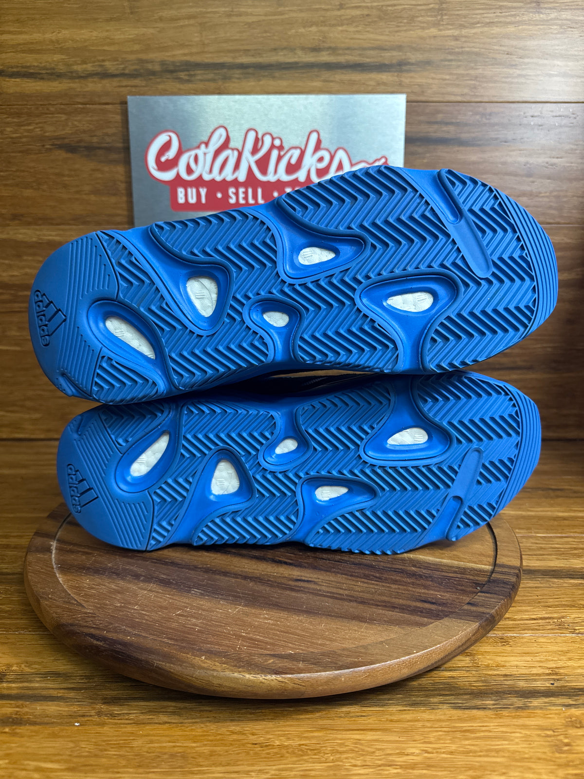 adidas Yeezy Boost 700 Hi-Res Blue