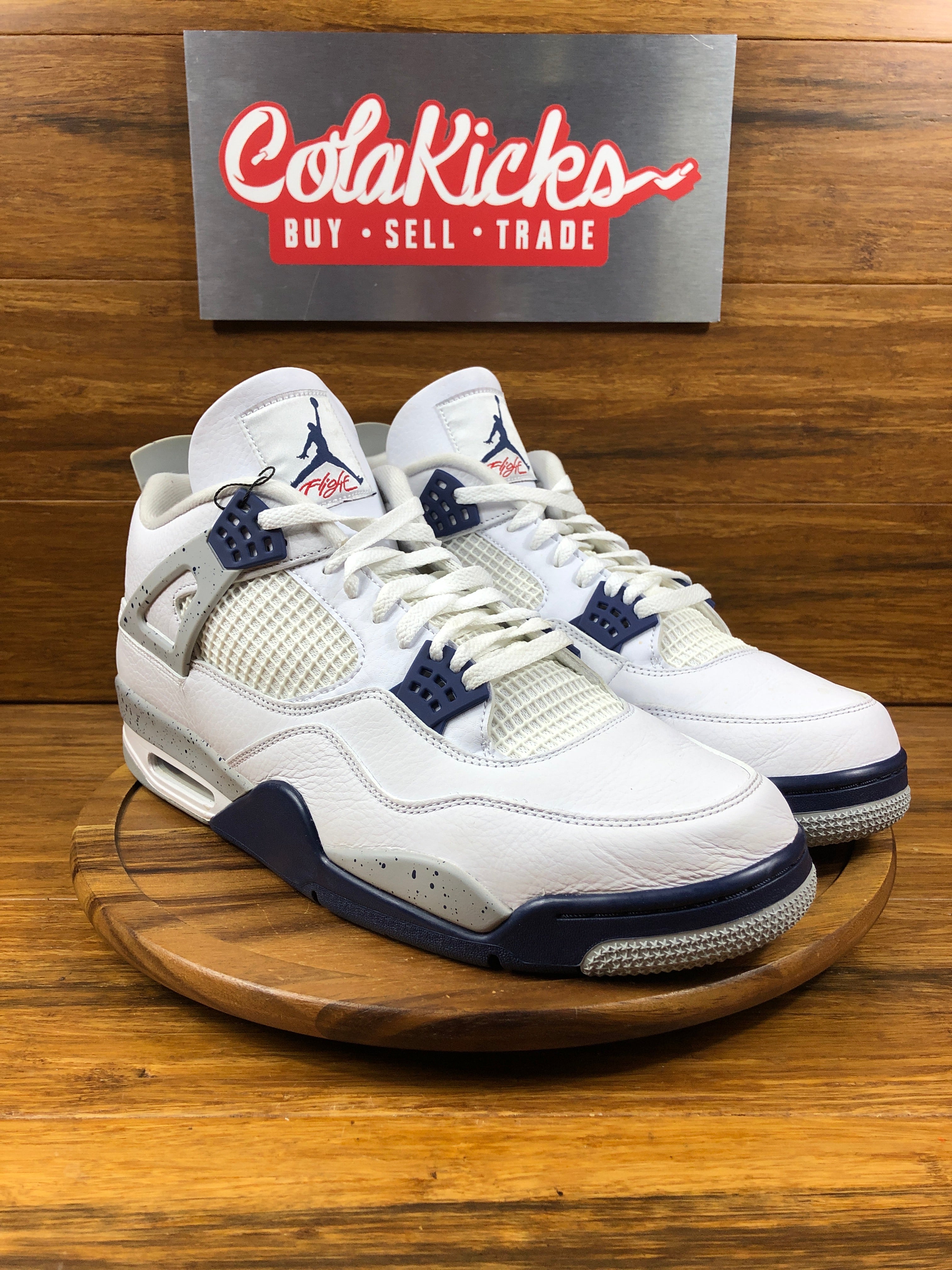 Jordan 4 Retro Midnight Navy