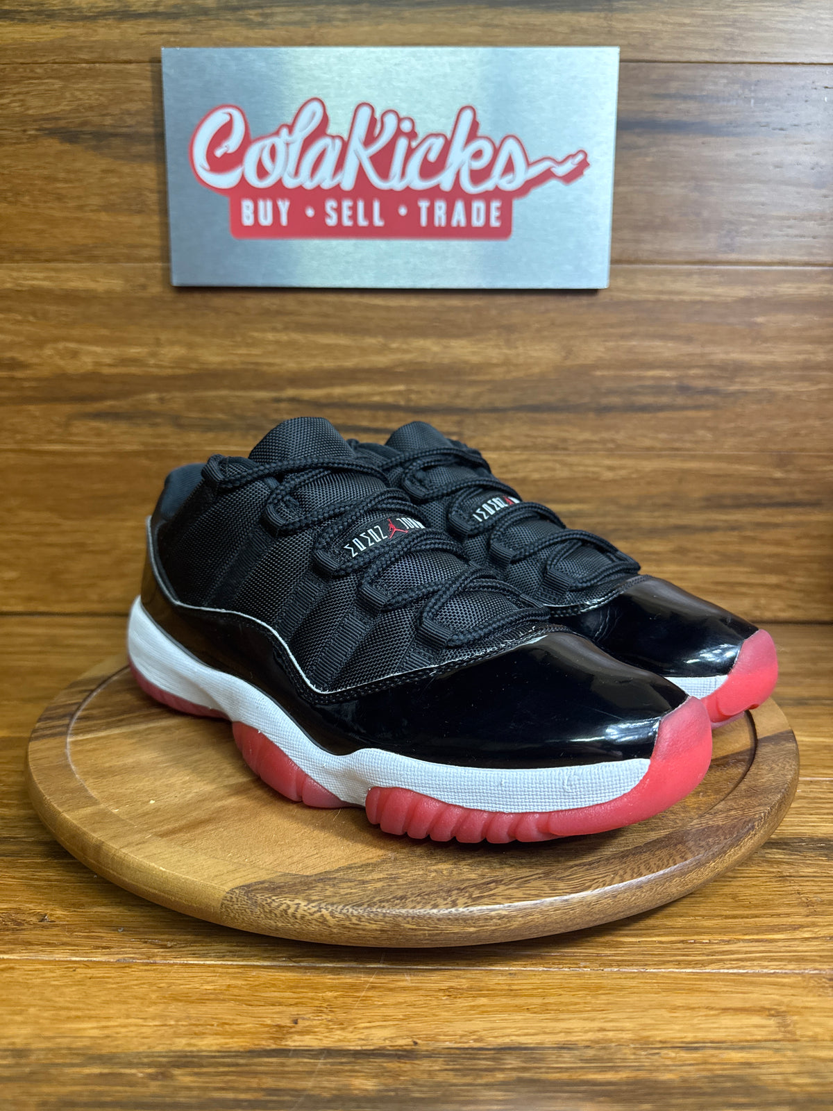 Jordan 11 Retro Low Bred (2025)