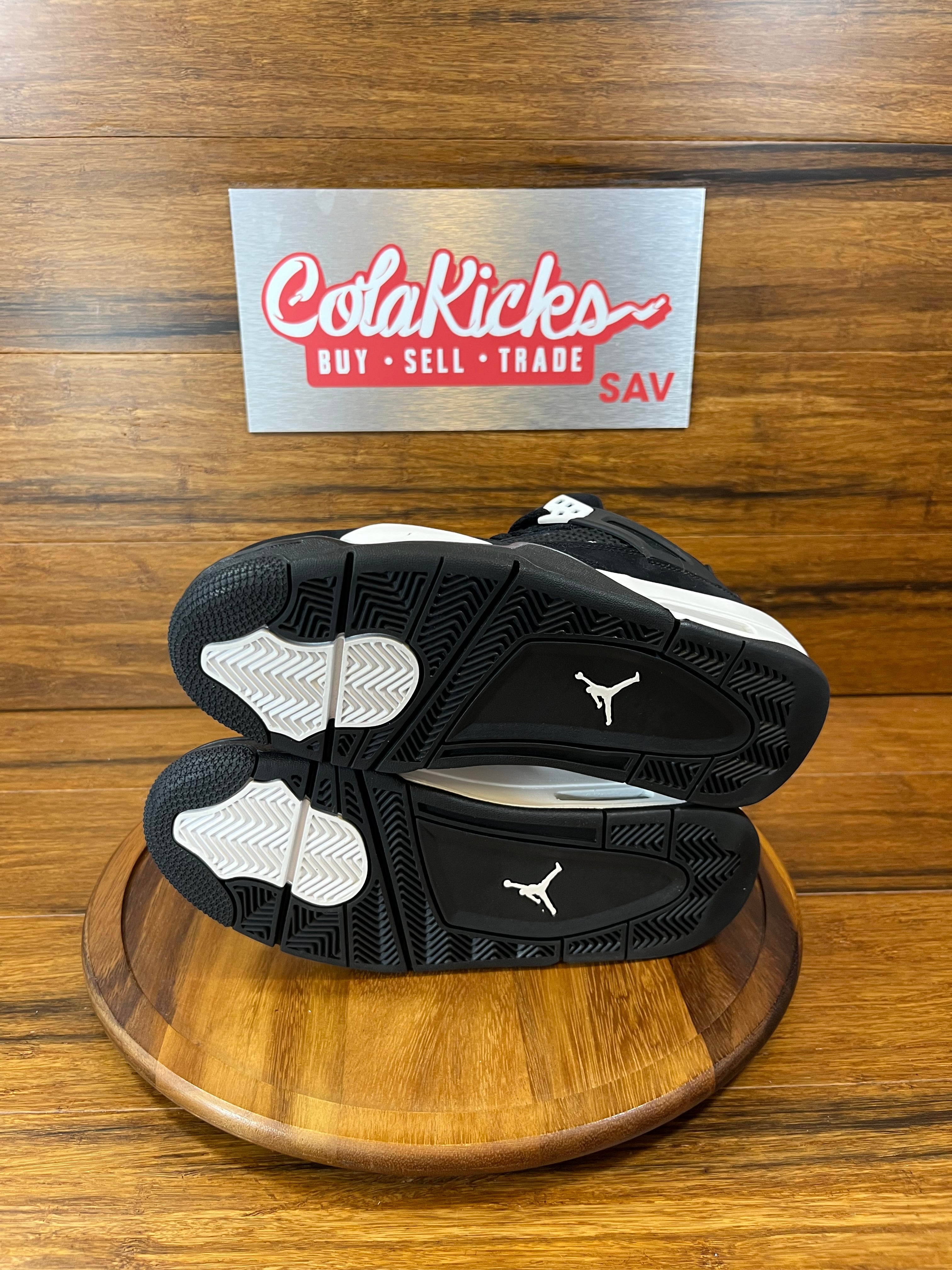 Jordan 4 Retro White Thunder (GS)