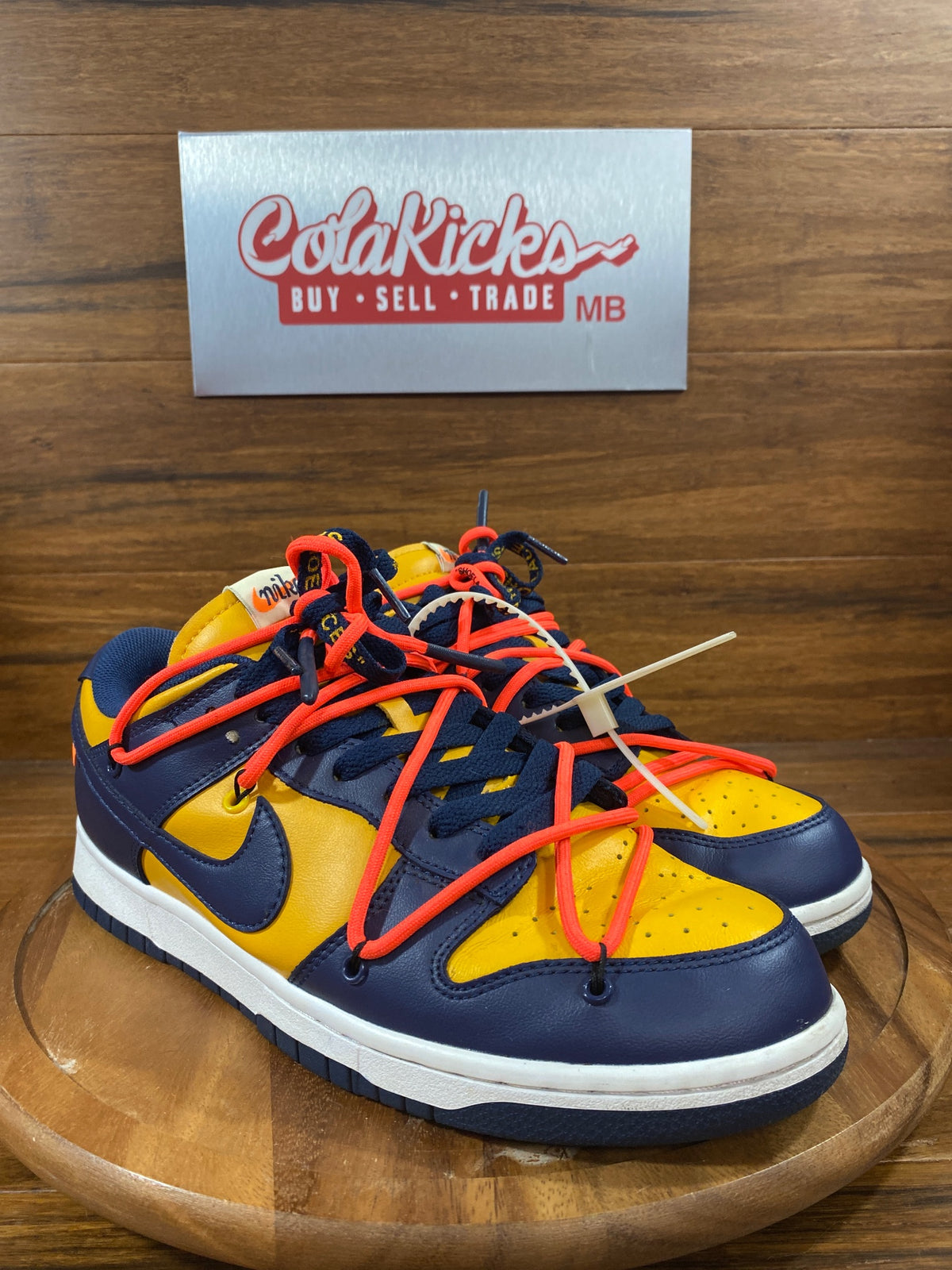Nike Dunk Low Off-White University Gold