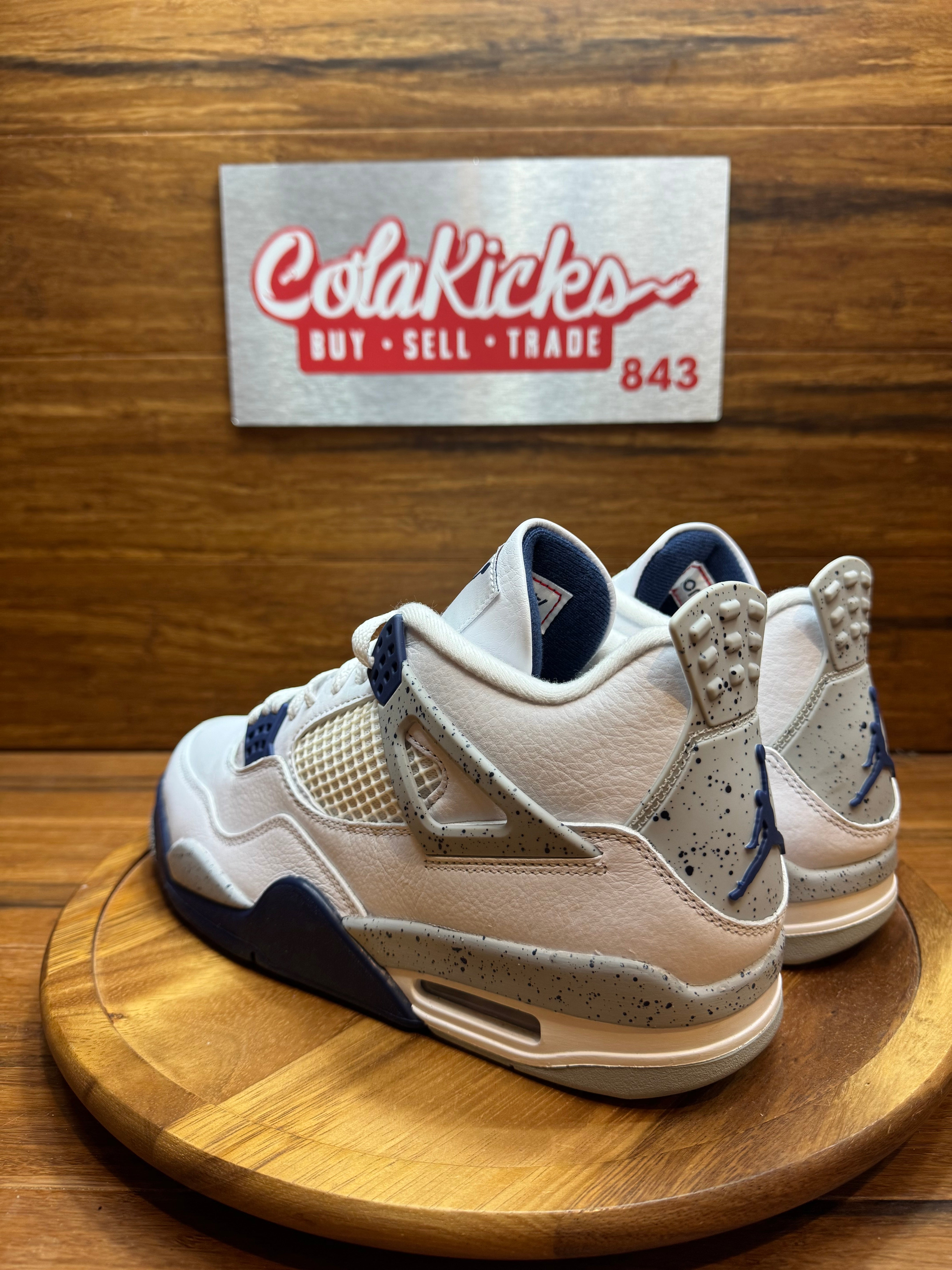 Jordan 4 Retro Midnight Navy