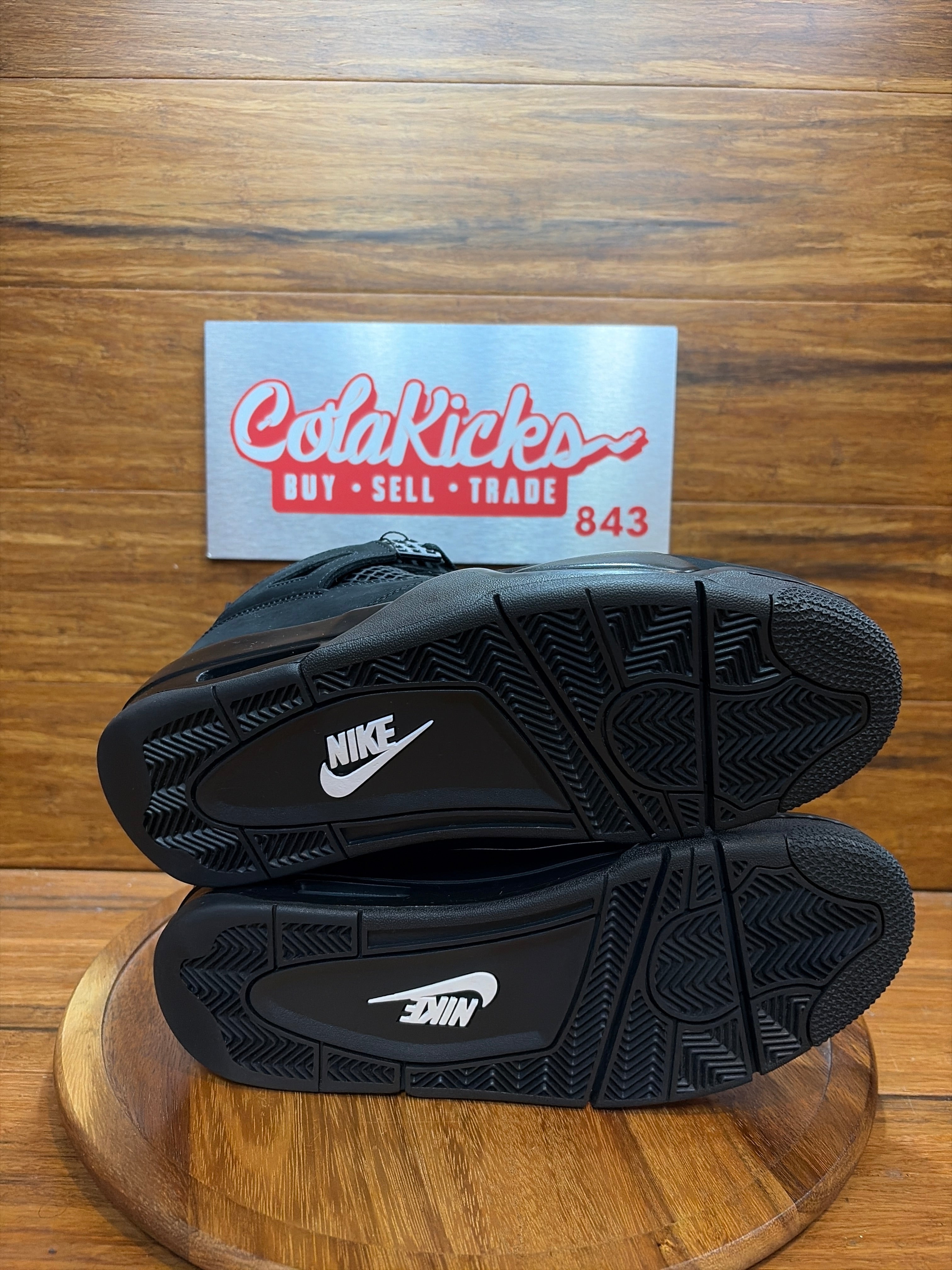 Jordan 4 Retro Black Cat (2025)