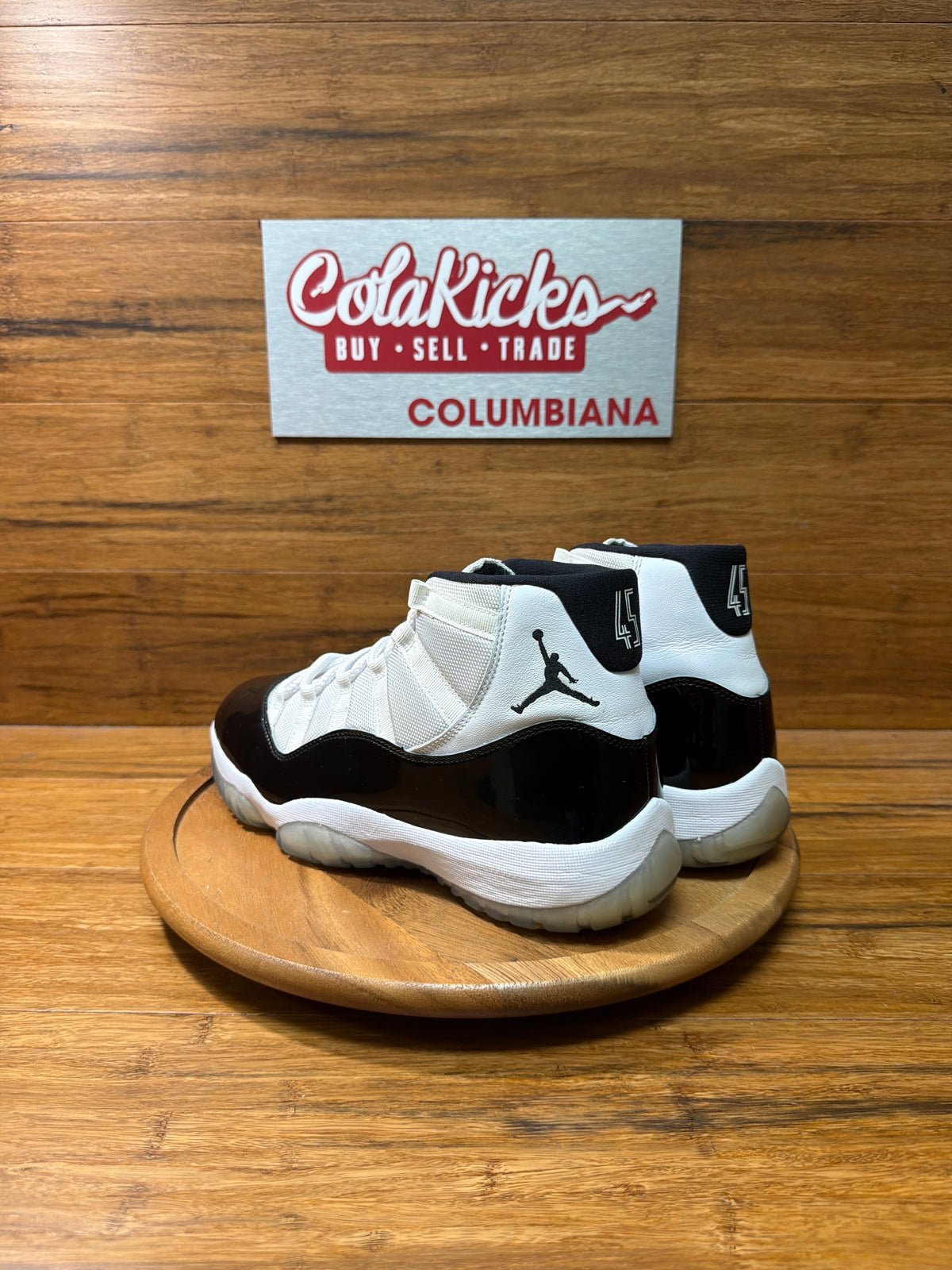 Jordan 11 Retro Concord (2018)