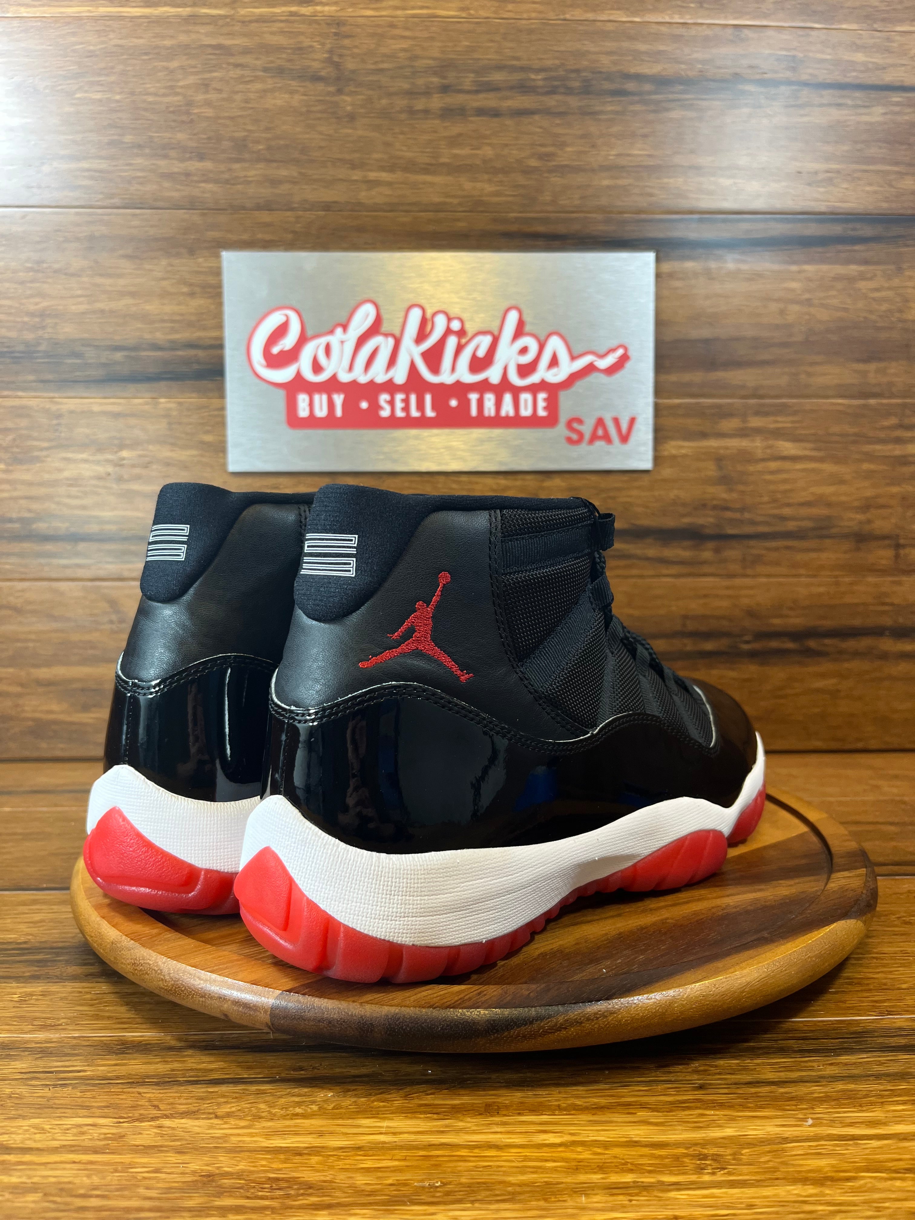 Jordan 11 Retro Playoffs Bred (2019)