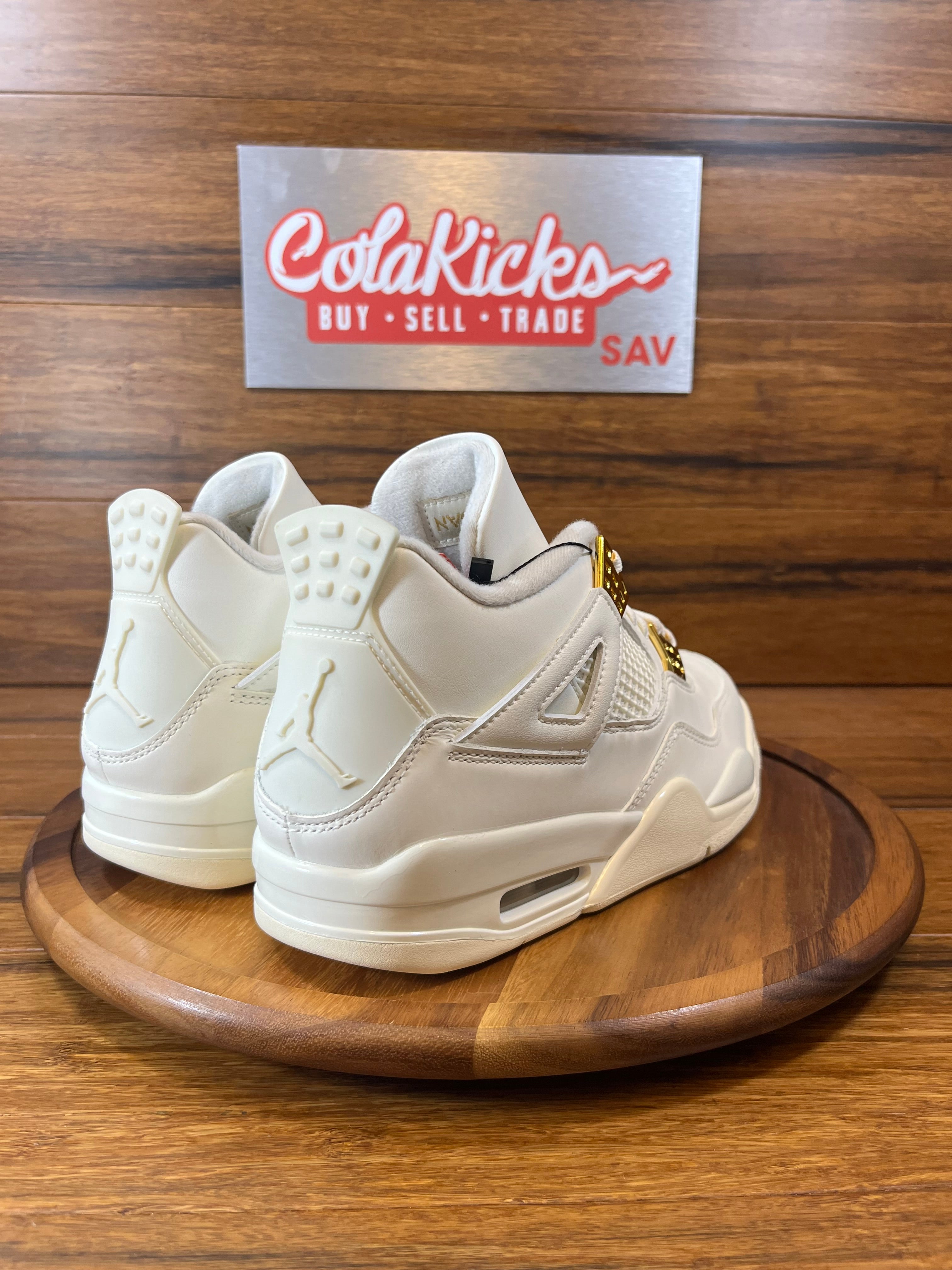 Jordan 4 Retro Metallic Gold (Women's)