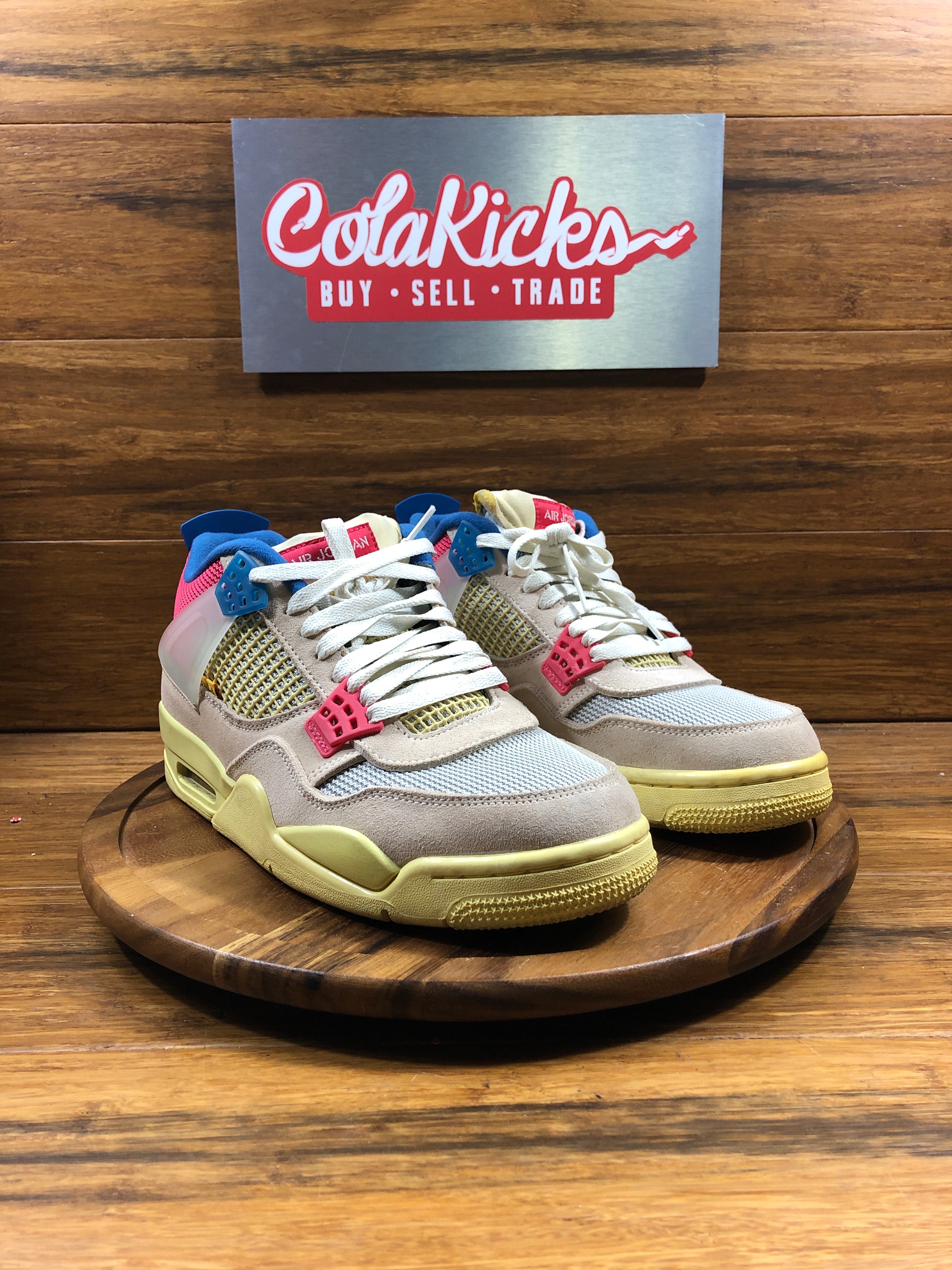 Jordan 4 Retro Union Guava Ice