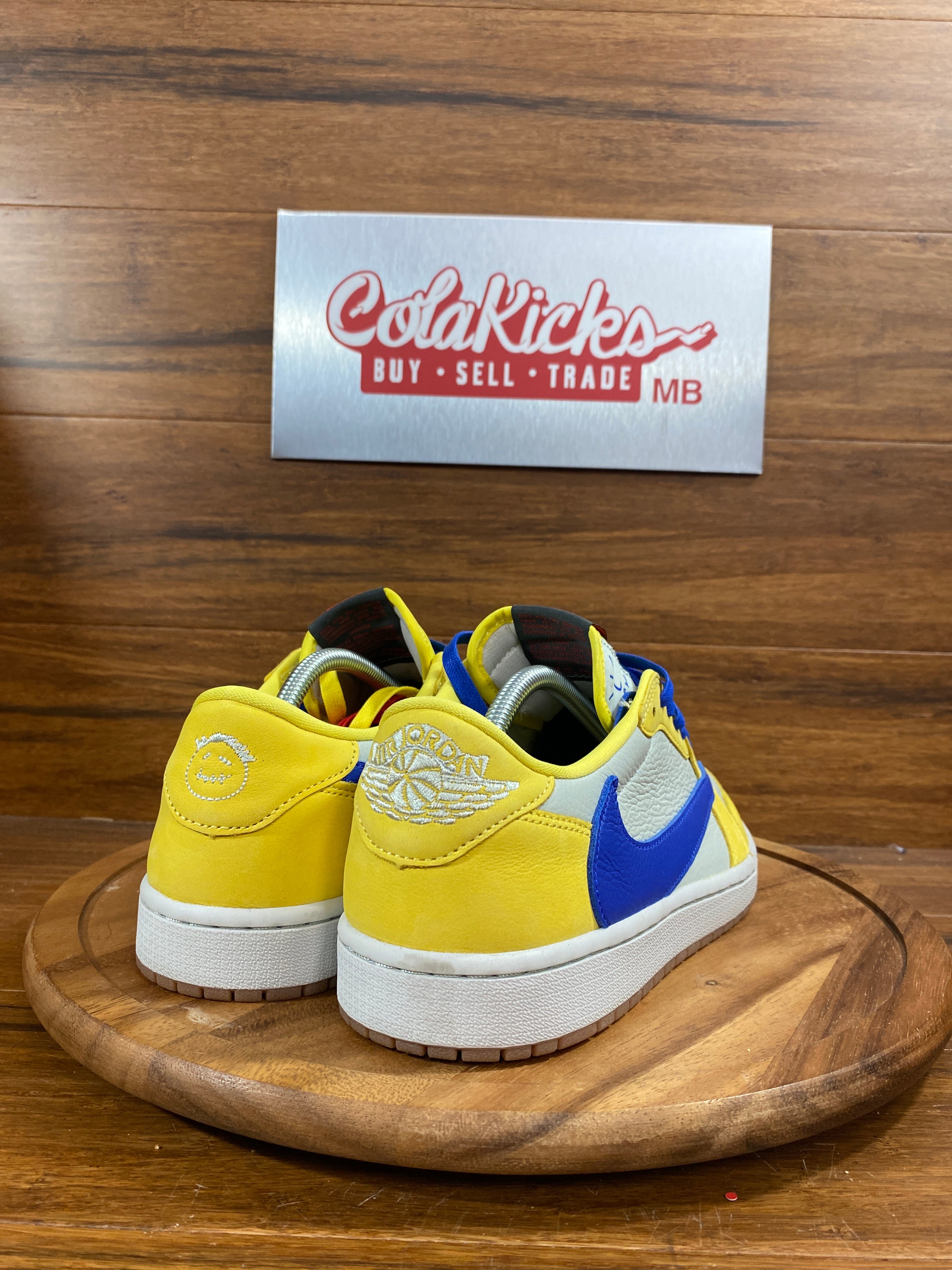 Jordan 1 Retro Low OG SP Travis Scott Canary (Women's)