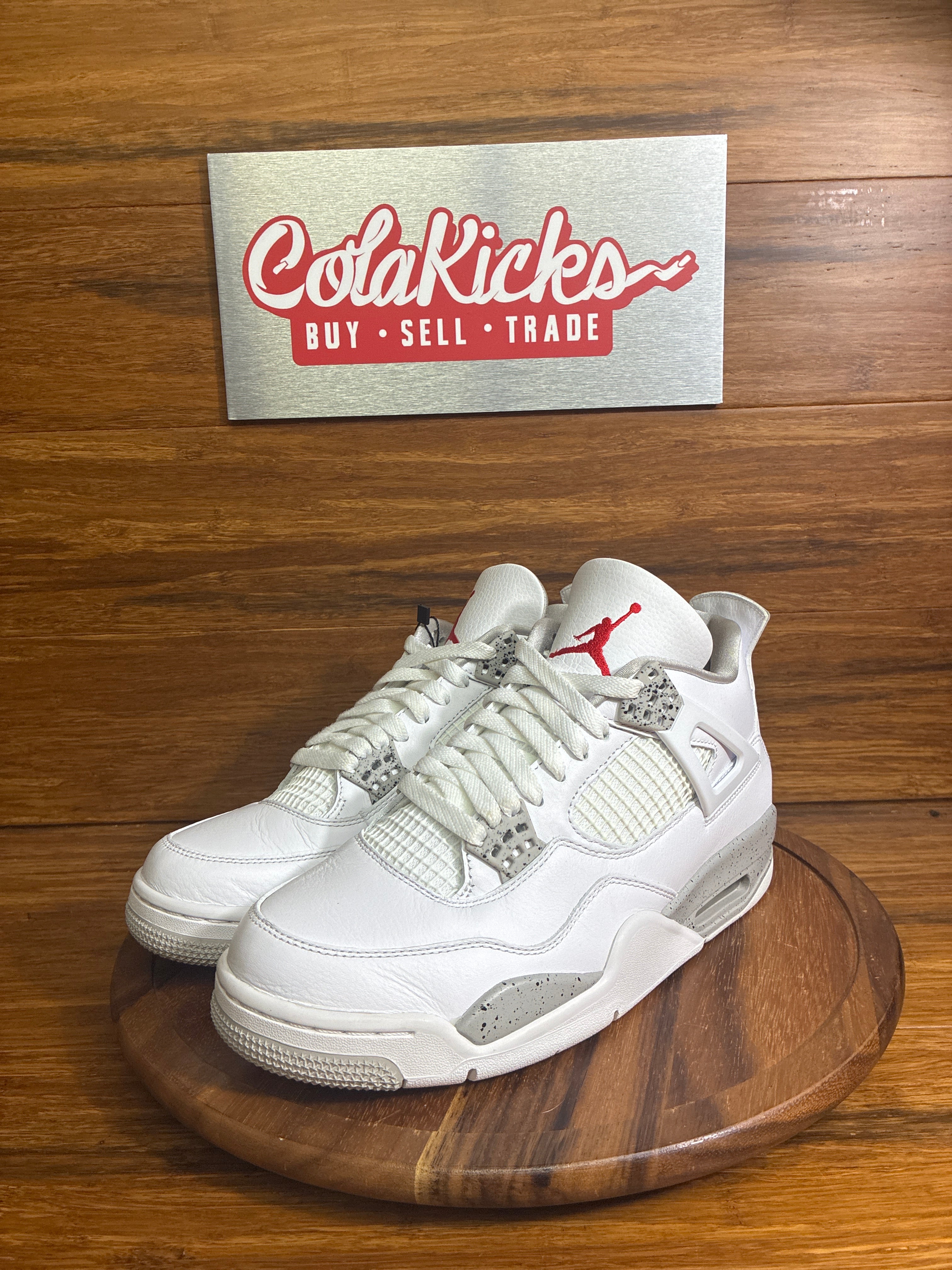 Jordan 4 Retro White Oreo (2021)