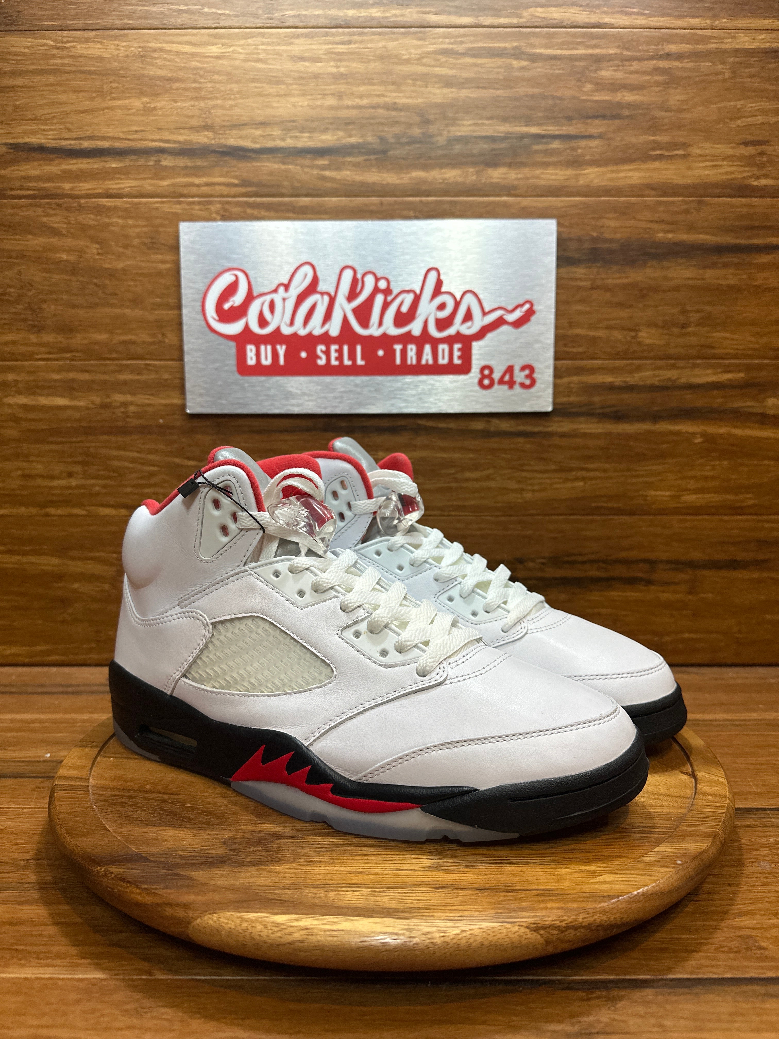 Jordan 5 Retro Fire Red Silver Tongue (2020)