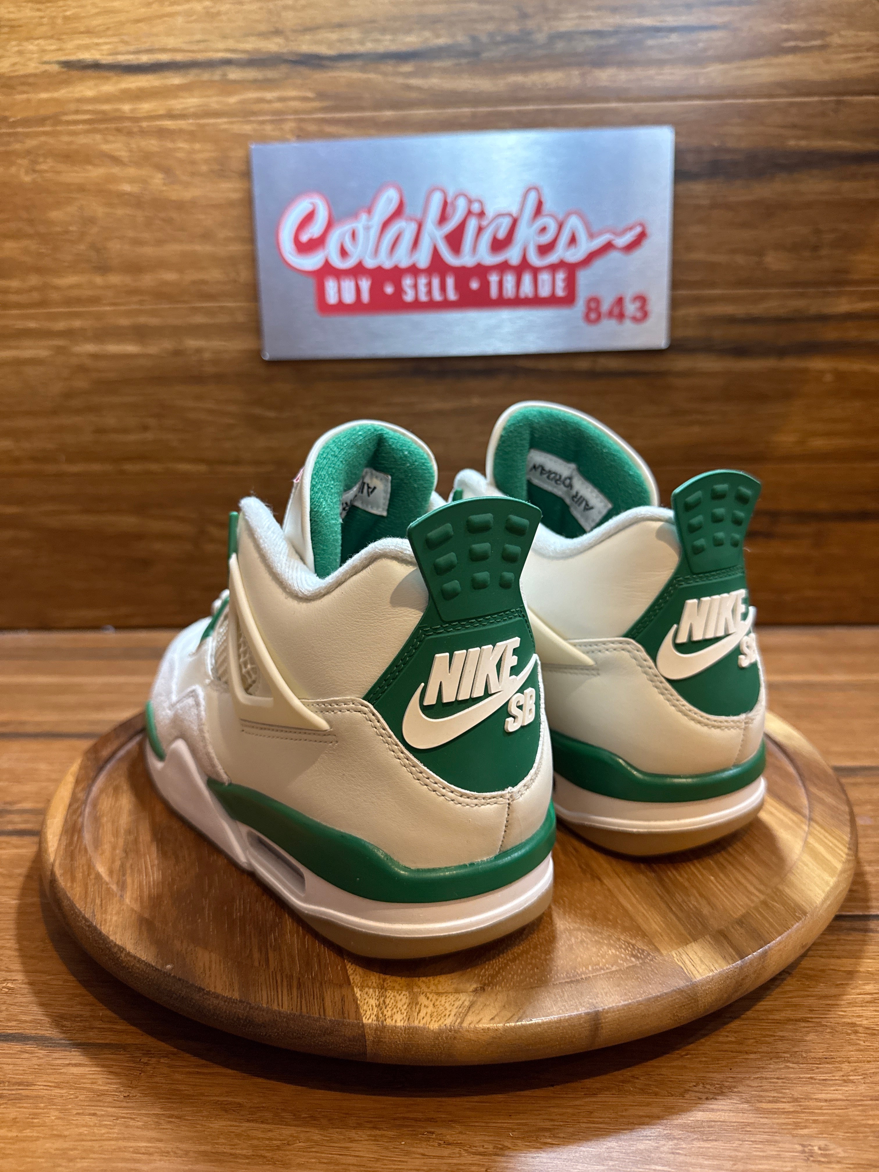 Jordan 4 Retro SB Pine Green