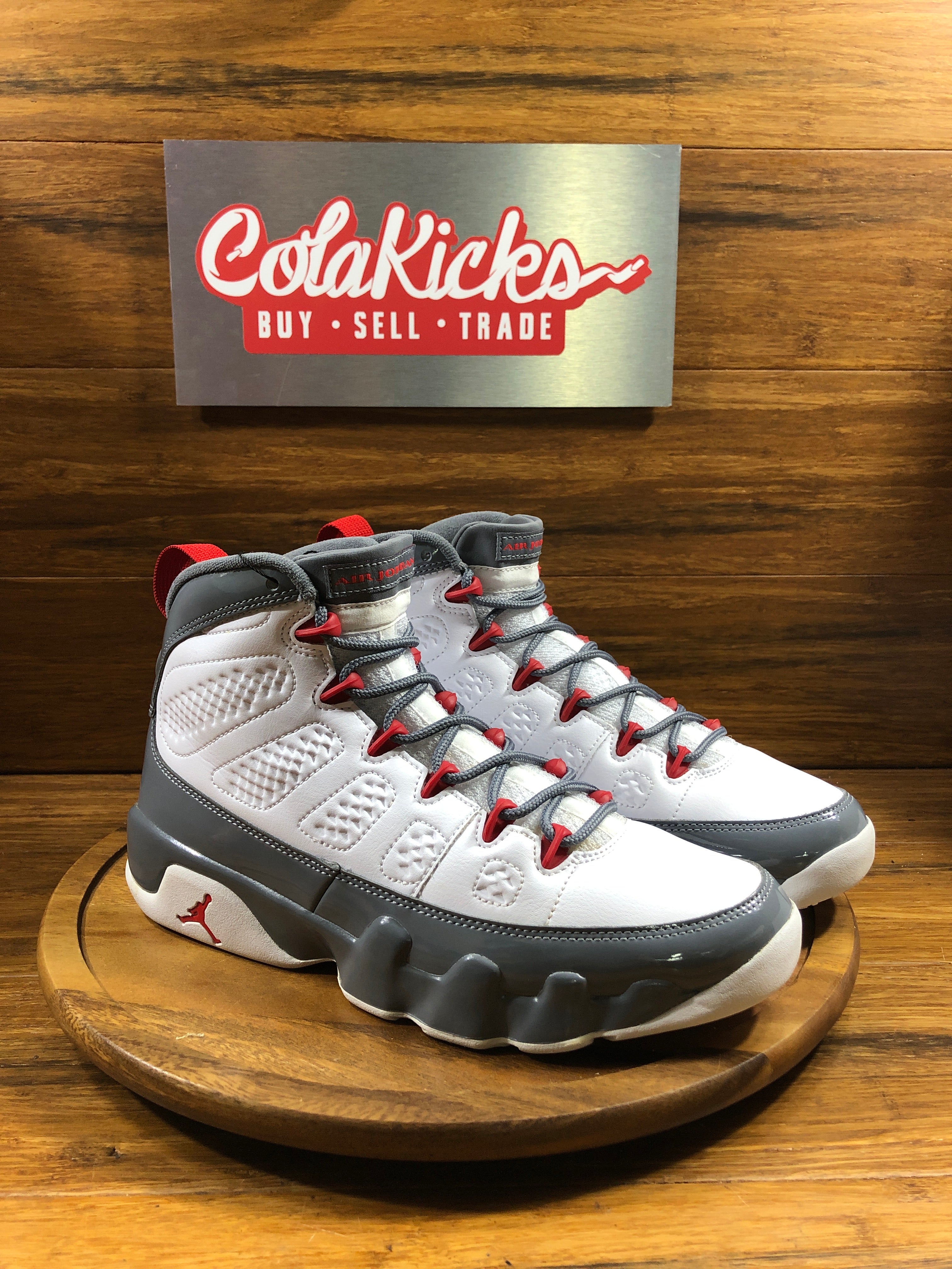 Jordan 9 Retro Fire Red