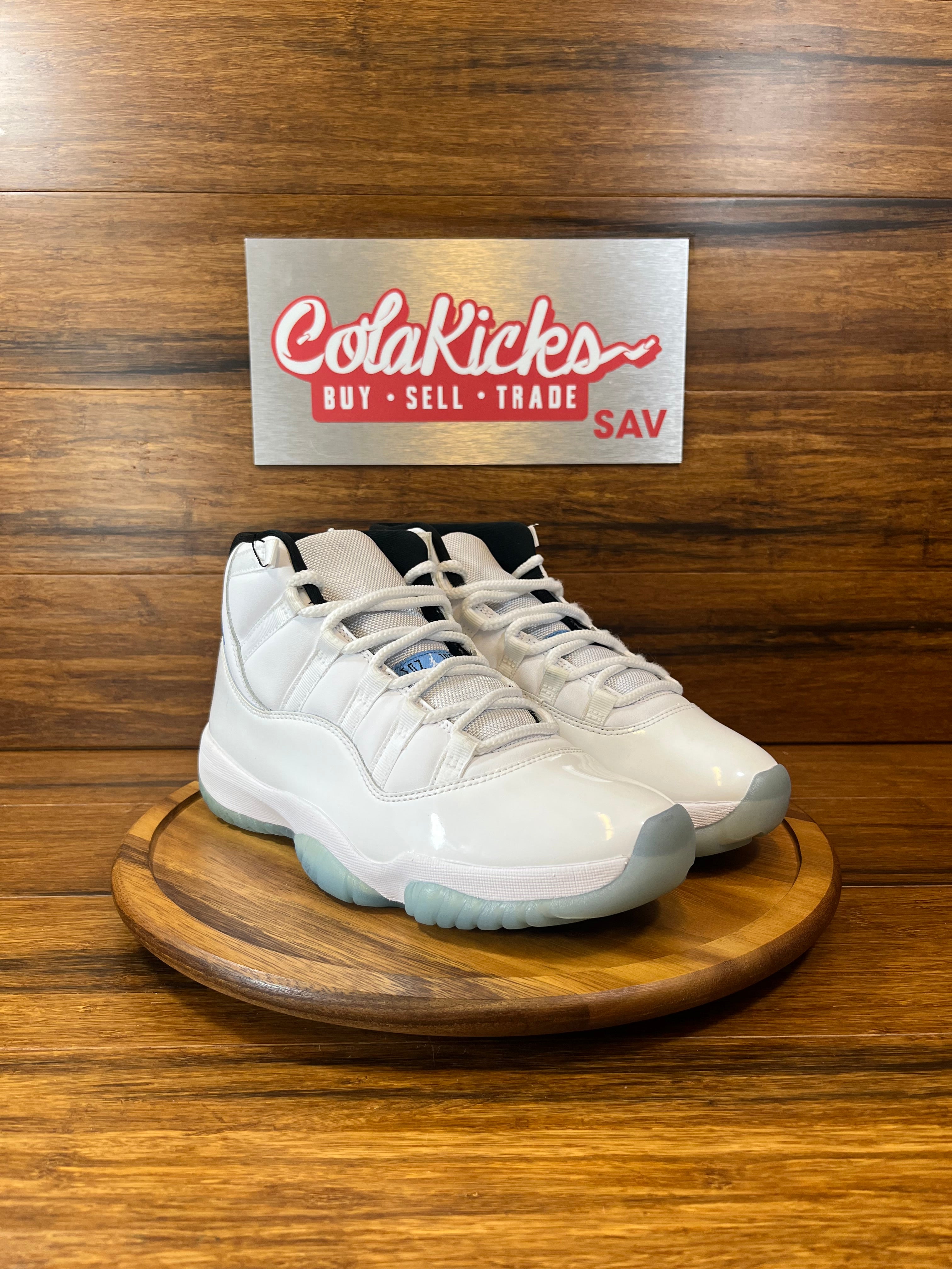 Jordan 11 Retro Legend Blue (2024)
