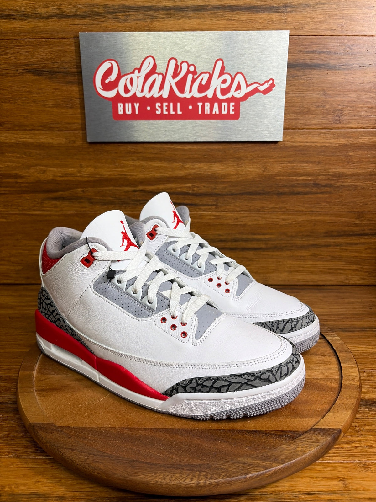 Jordan 3 Retro Fire Red (2022)