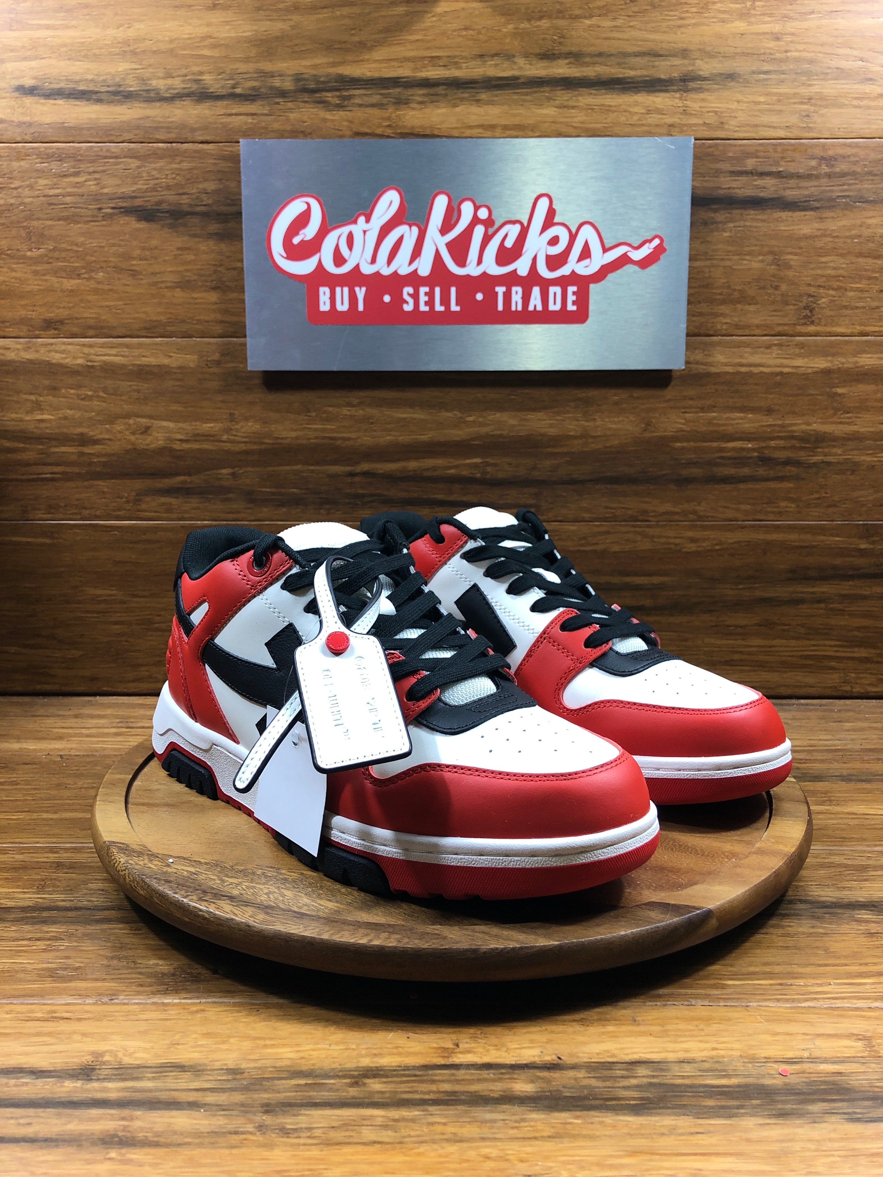 OFF-WHITE Out Of Office OOO Low Tops Red Black (2024)