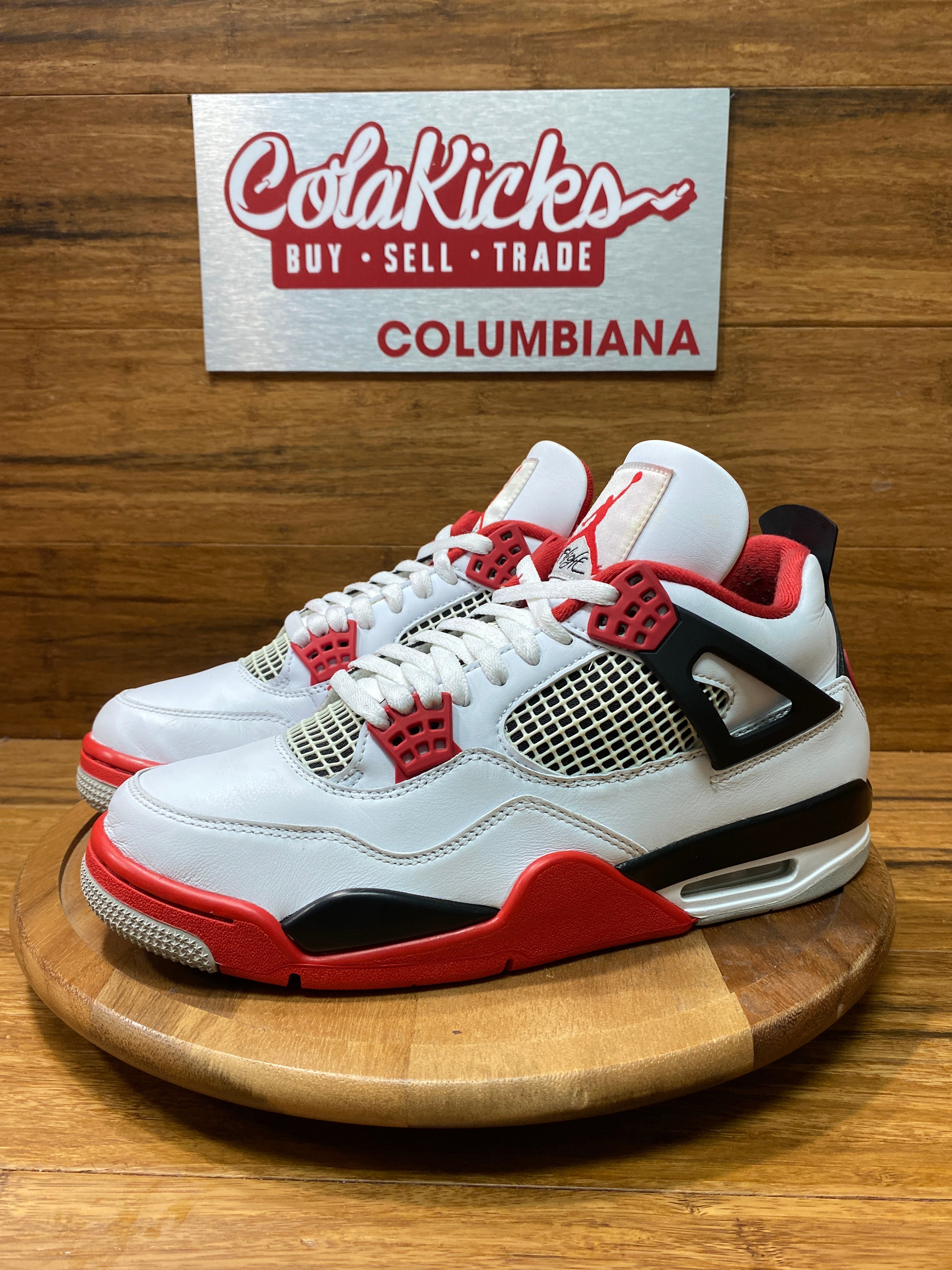 Jordan 4 Retro Fire Red (2020)