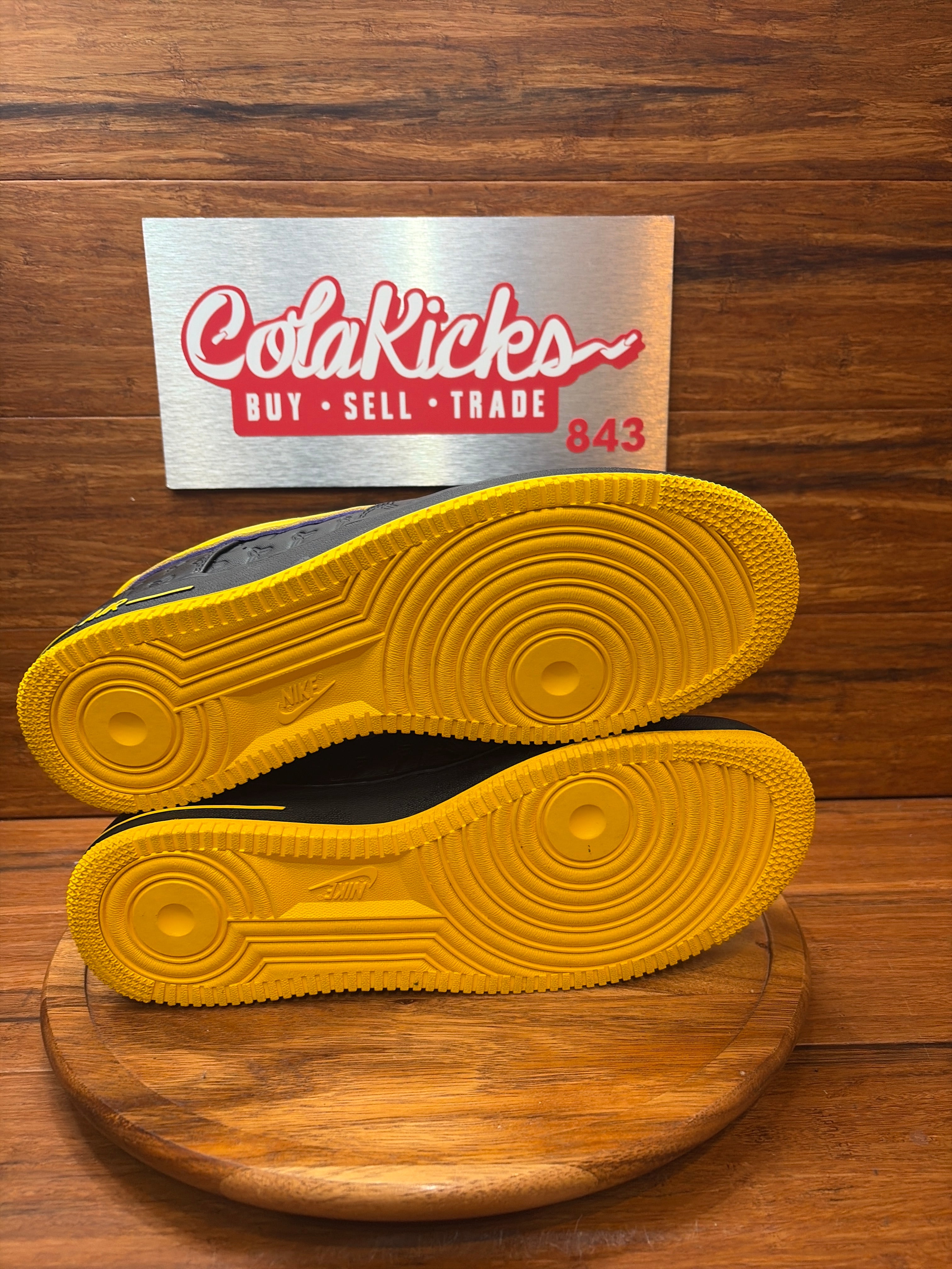 Nike Air Force 1 Low Kobe Bryant Lakers Away (Numbered Edition of 8000)
