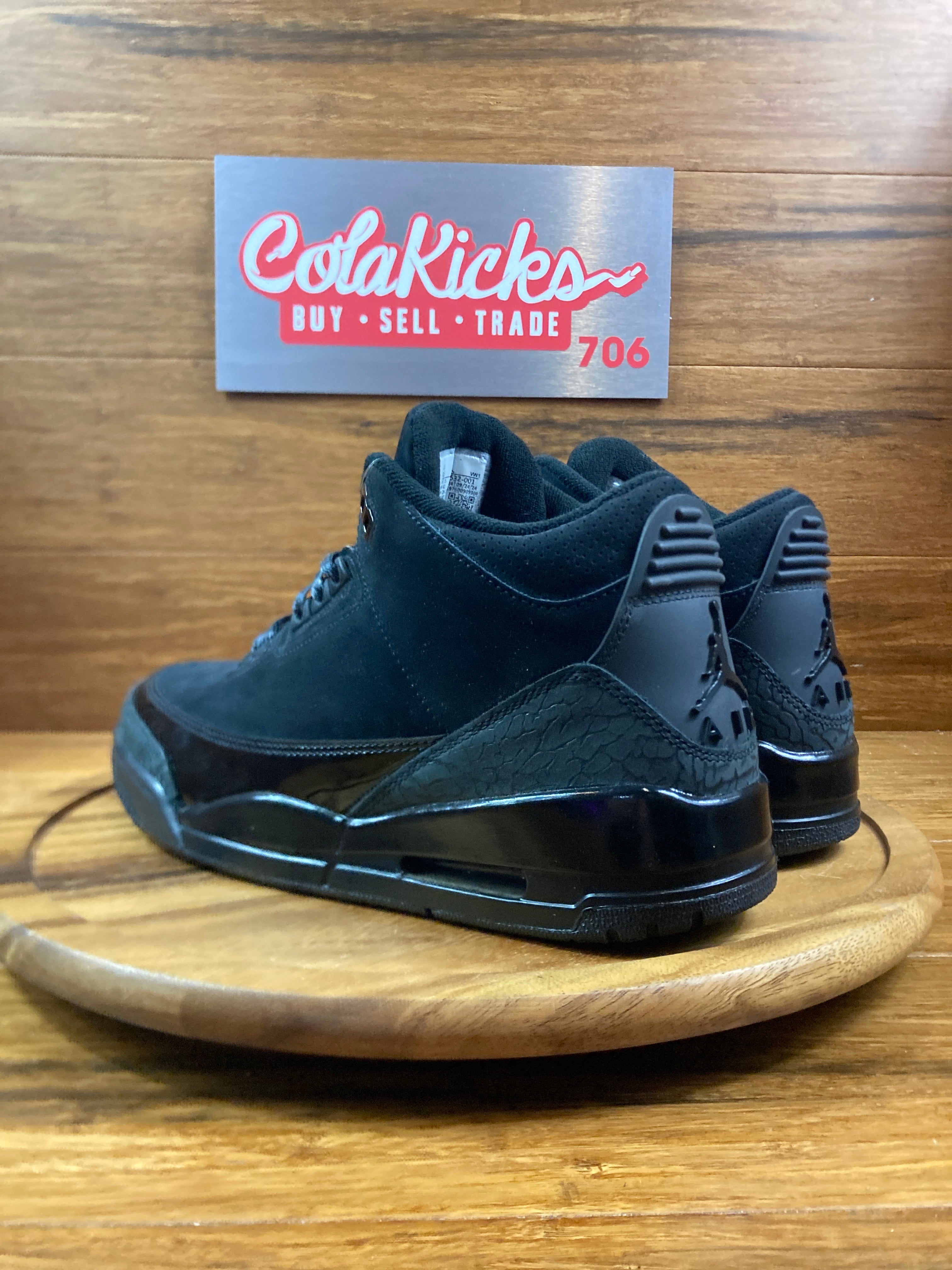 Jordan 3 Retro Black Cat (2025)