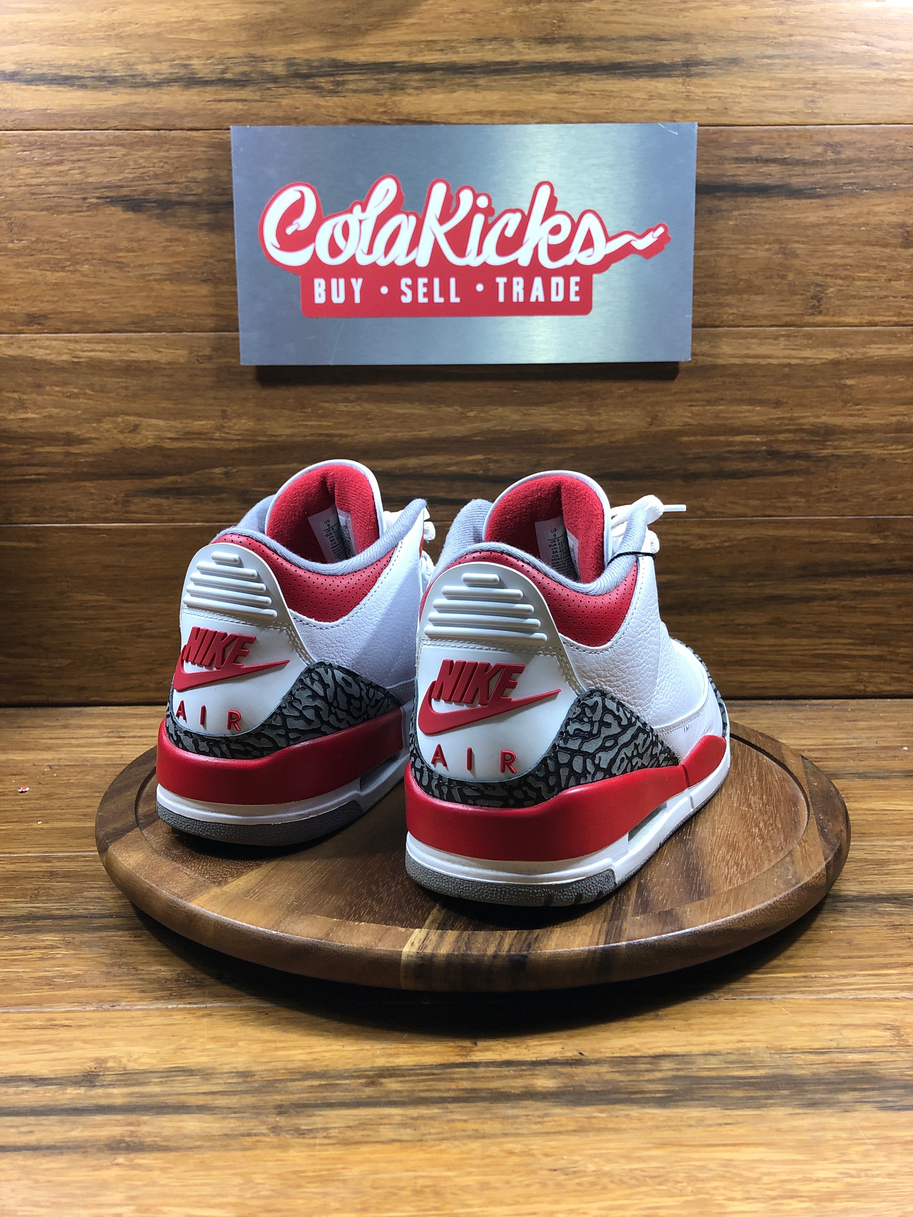 Jordan 3 Retro Fire Red (2022)
