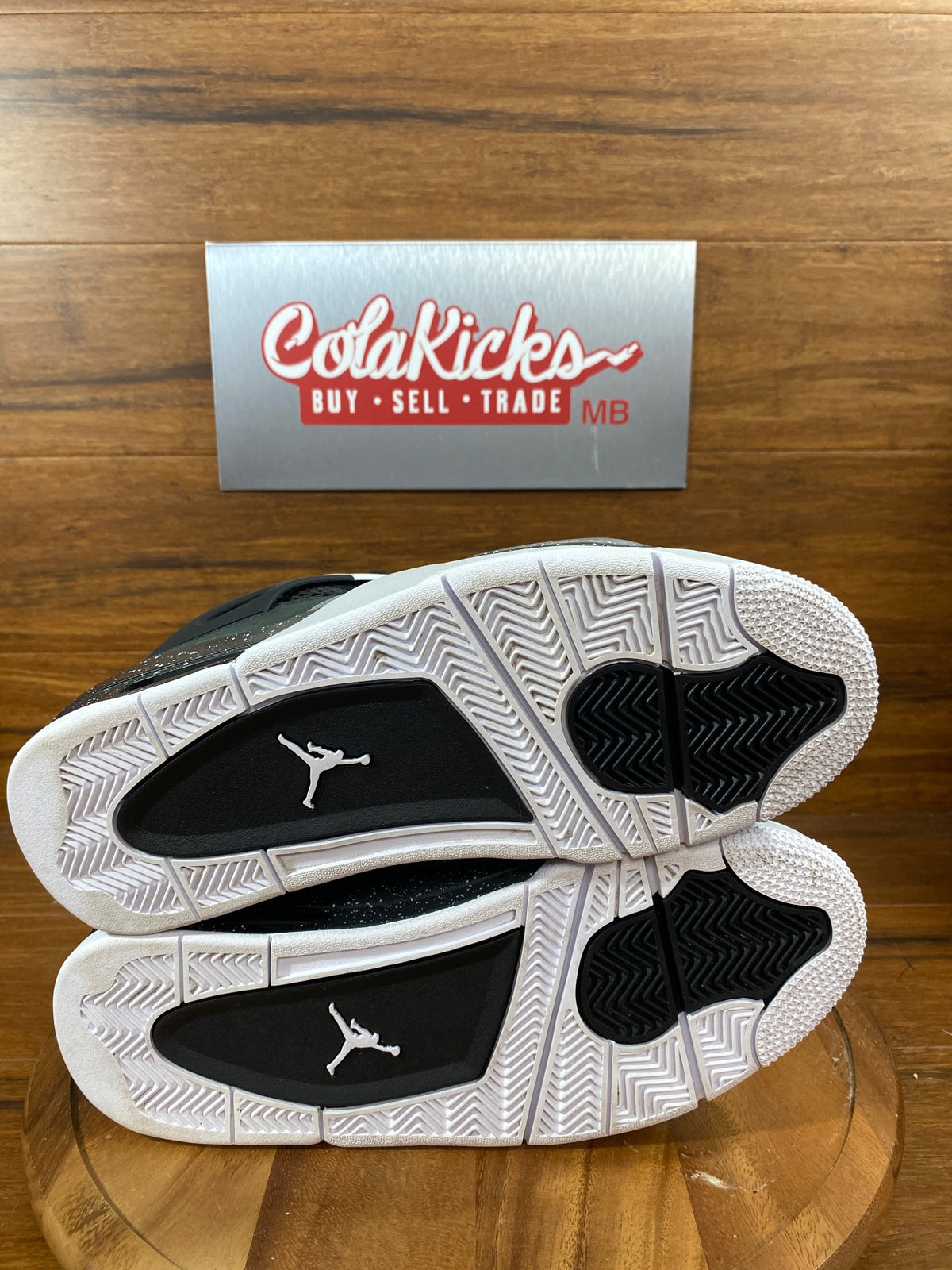 Jordan 4 Retro Fear (2024)