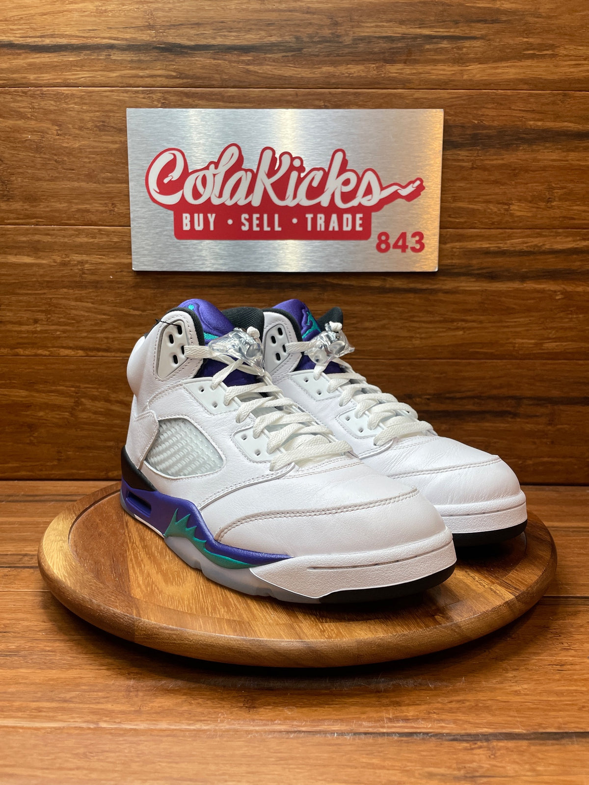 Jordan 5 Retro Grape (2025)