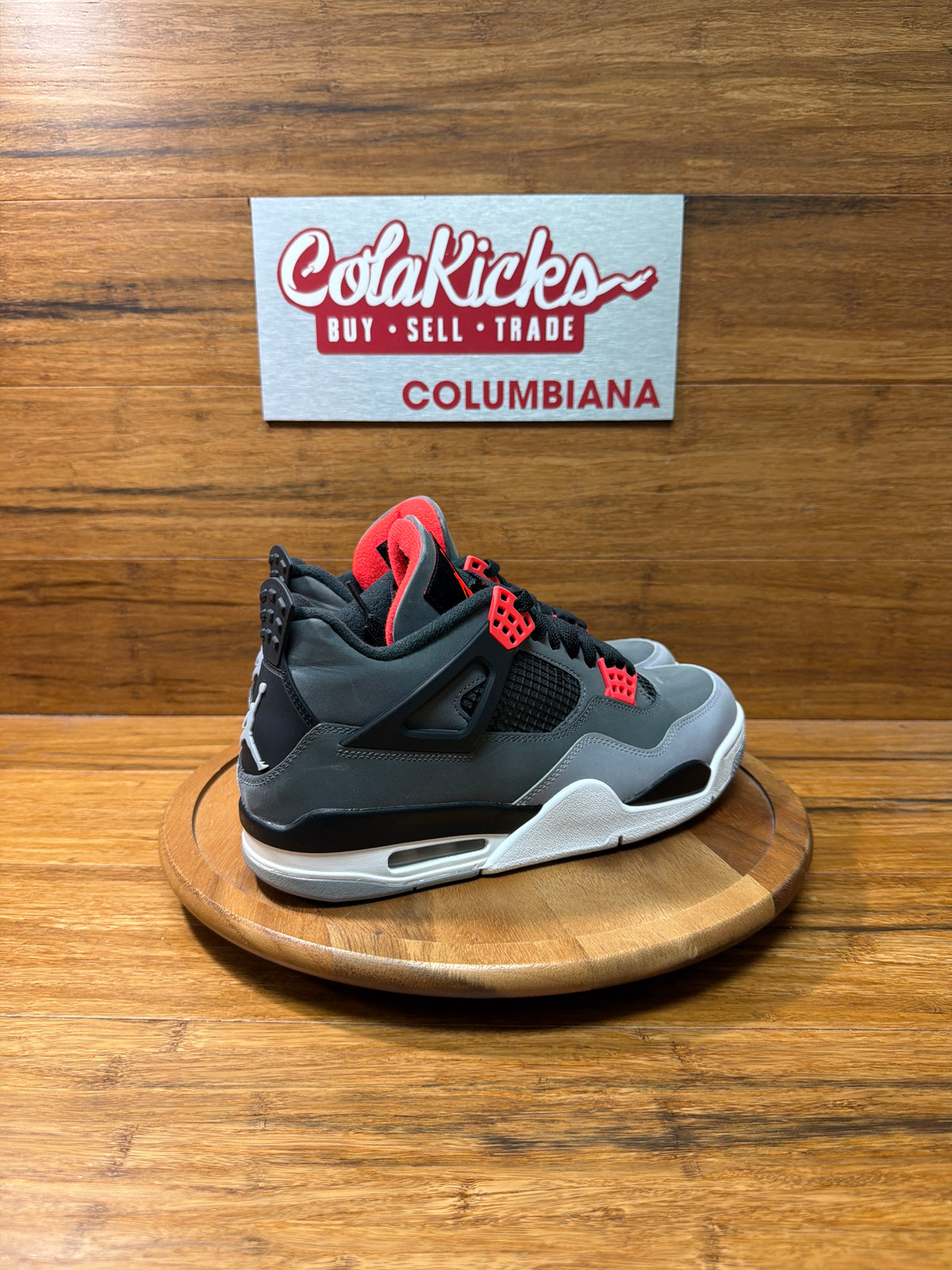 Jordan 4 Retro Infrared