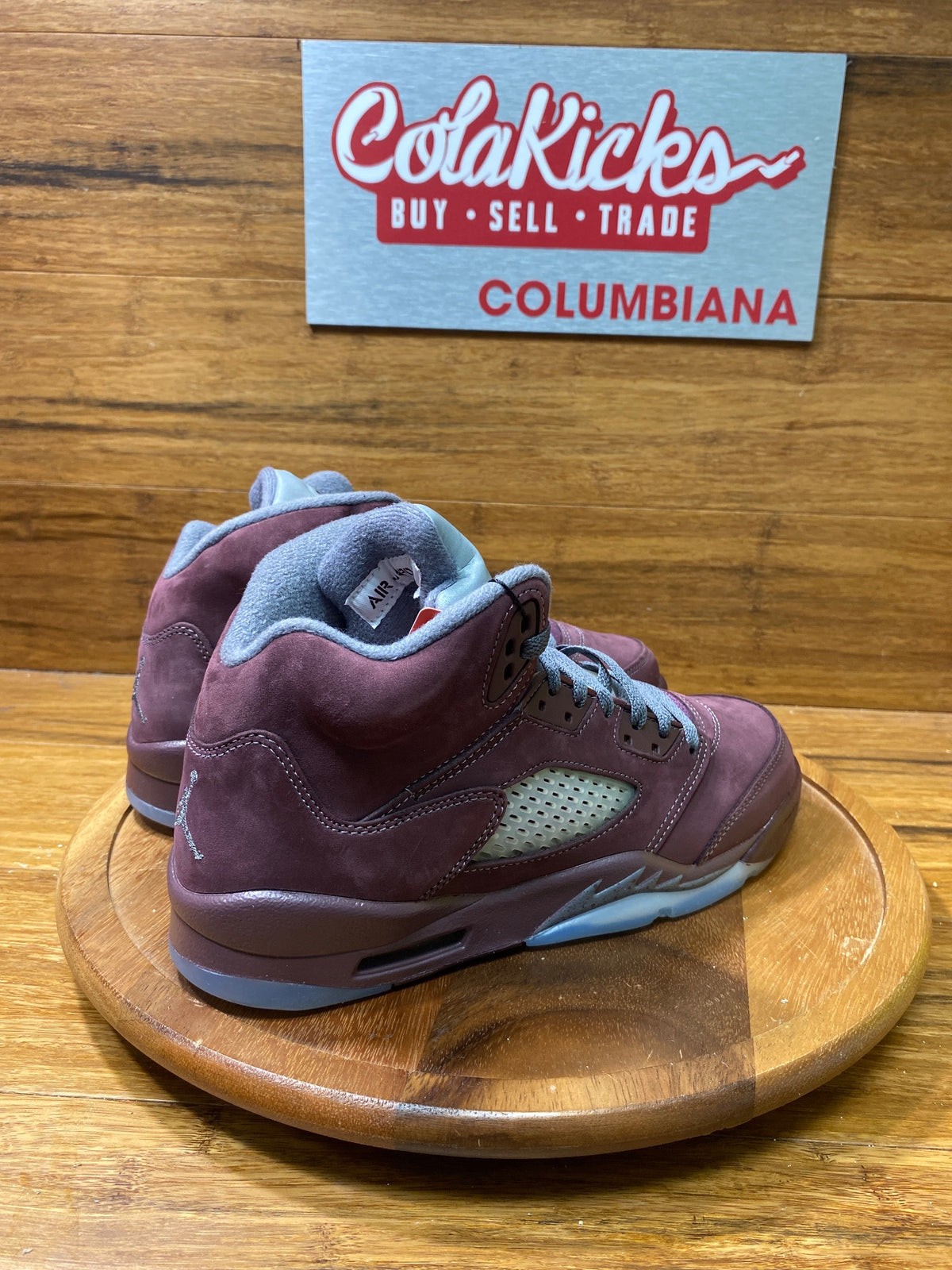 Jordan 5 Retro Burgundy (2023)