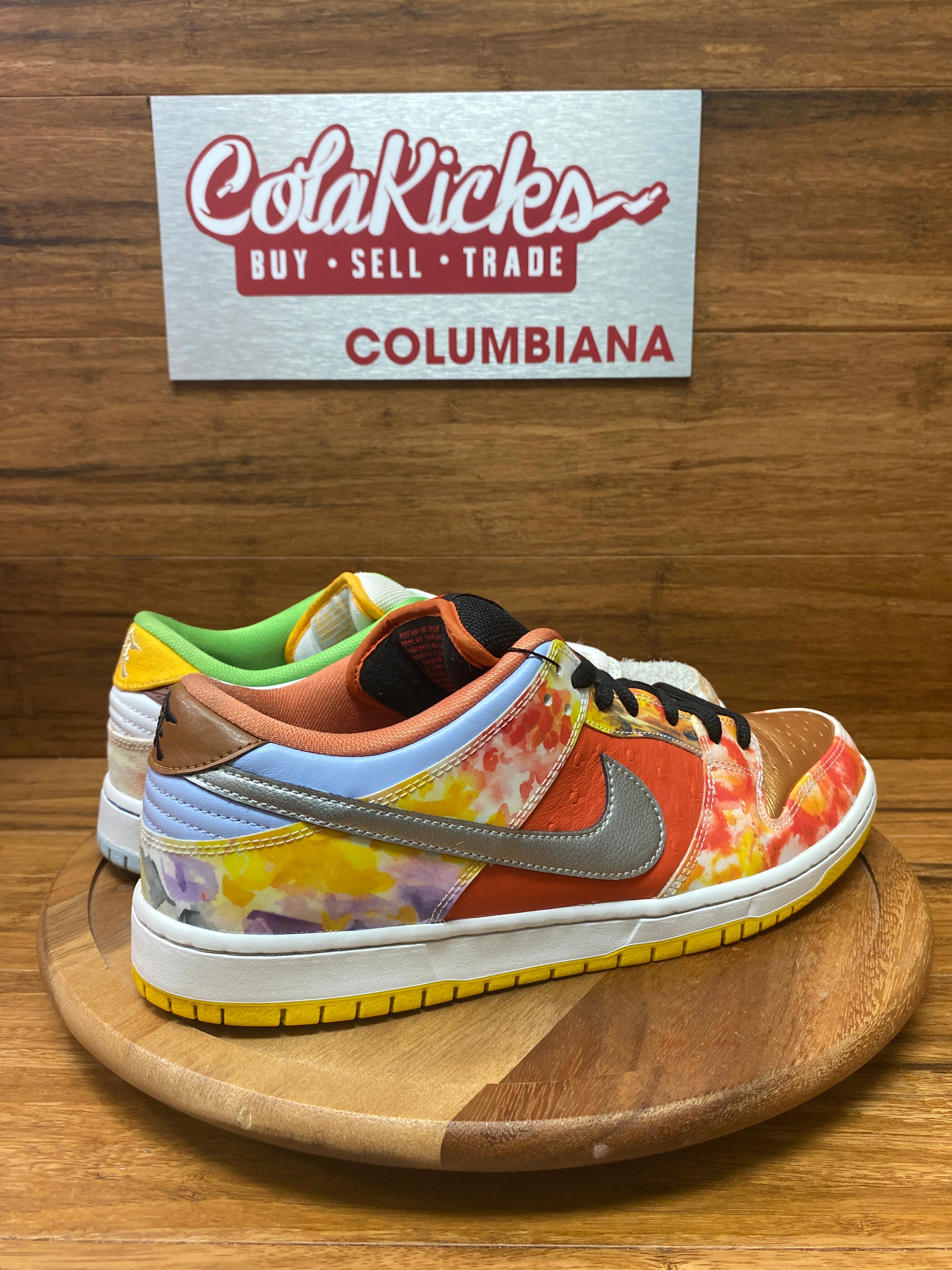 Nike SB Dunk Low Street Hawker (2021)