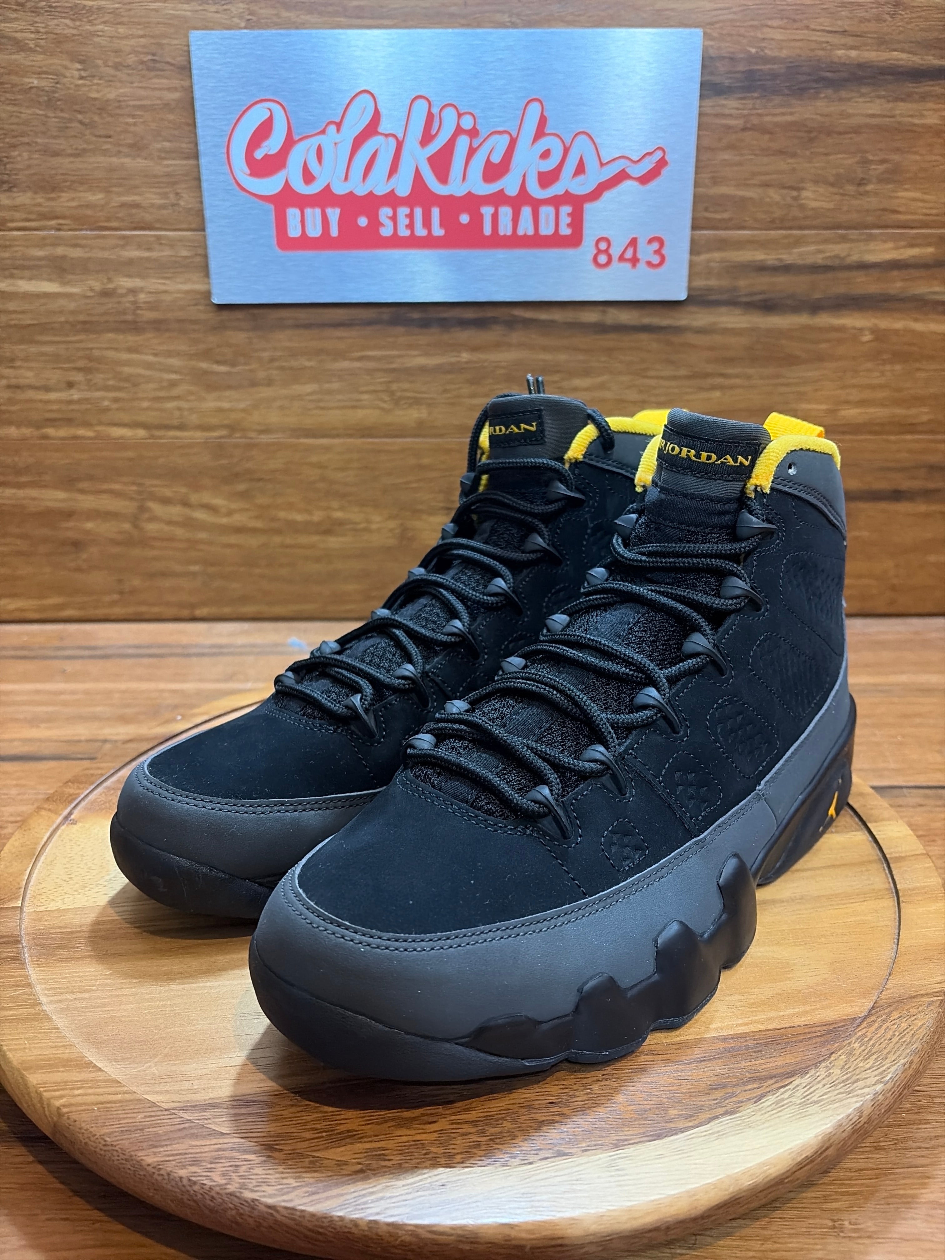 Jordan 9 Retro Dark Charcoal University Gold