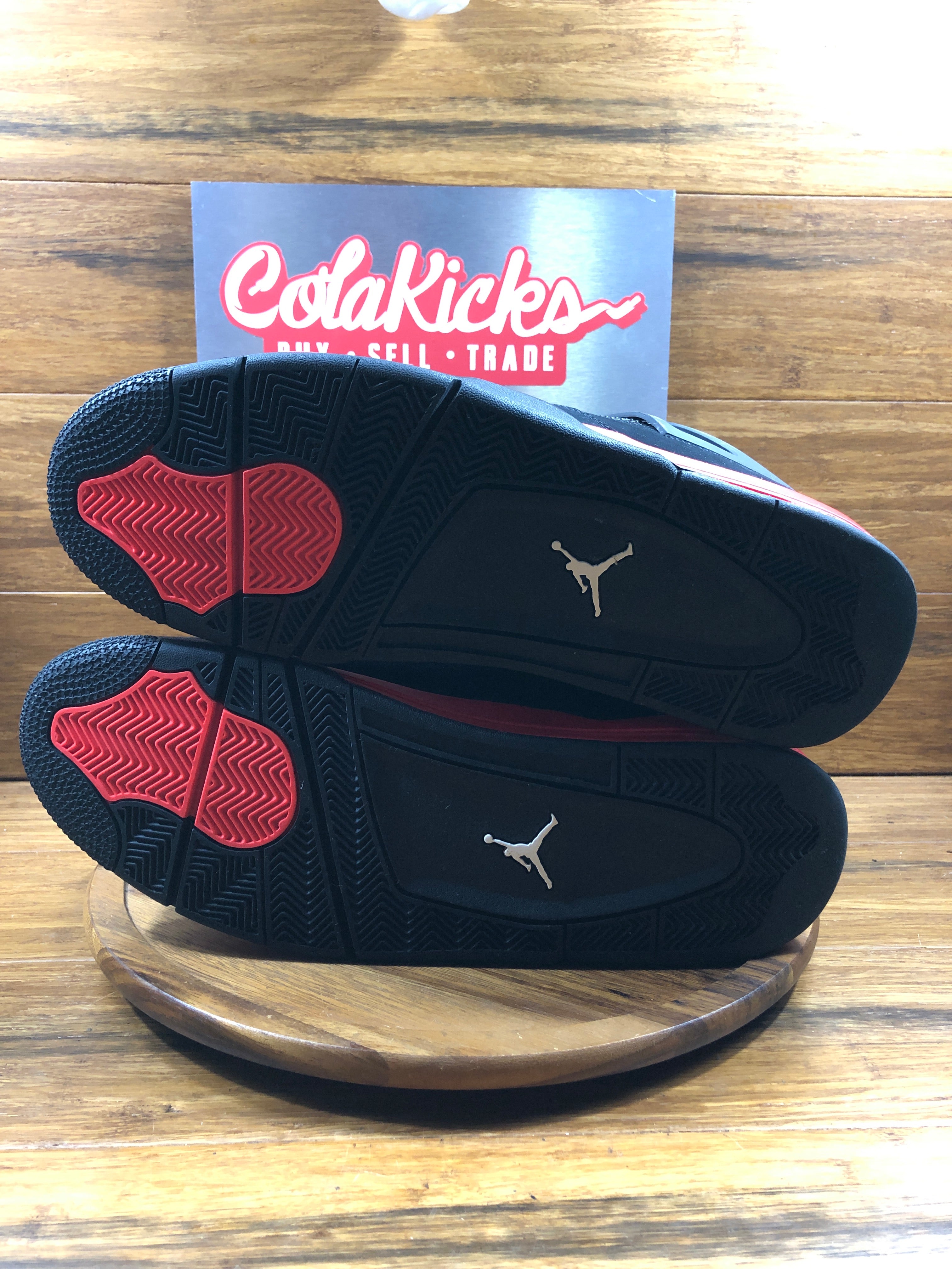Jordan 4 Retro Red Thunder