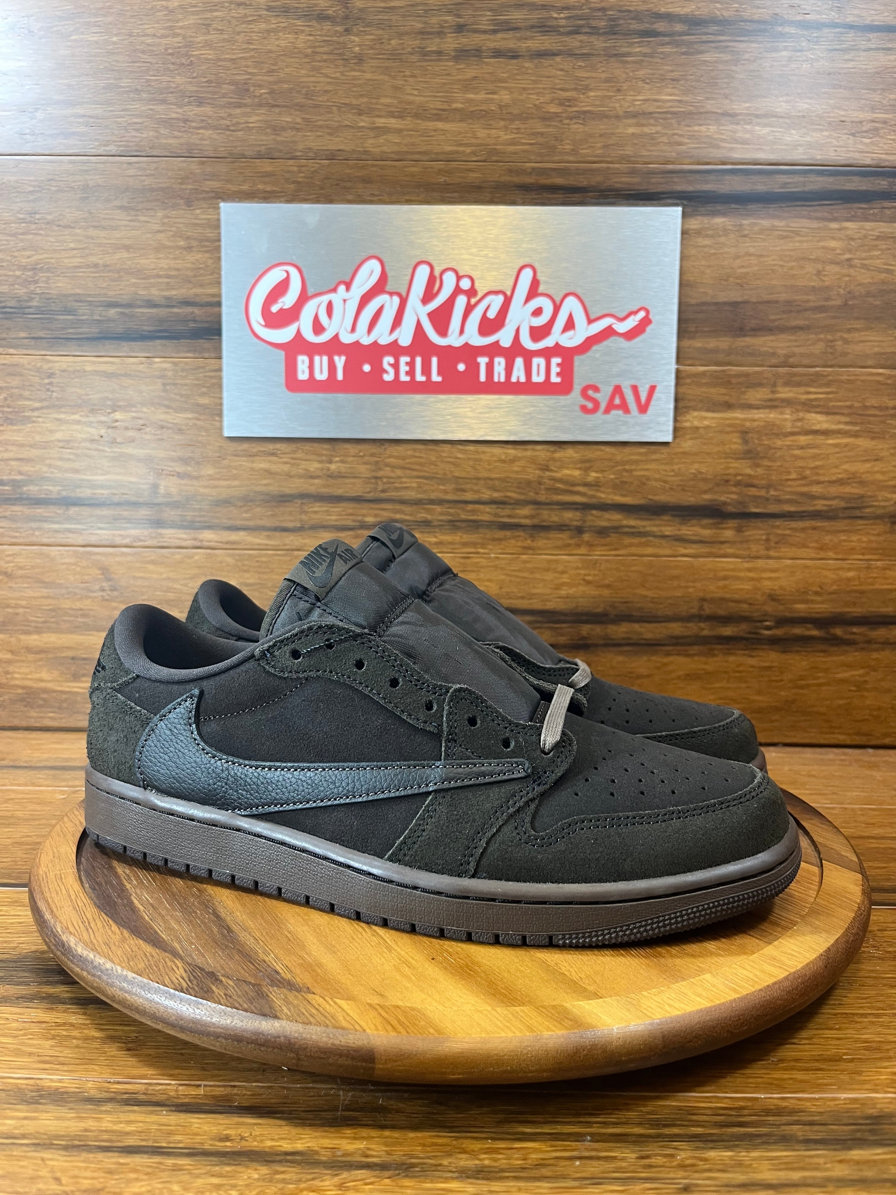 Jordan 1 Retro Low OG SP Travis Scott Velvet Brown