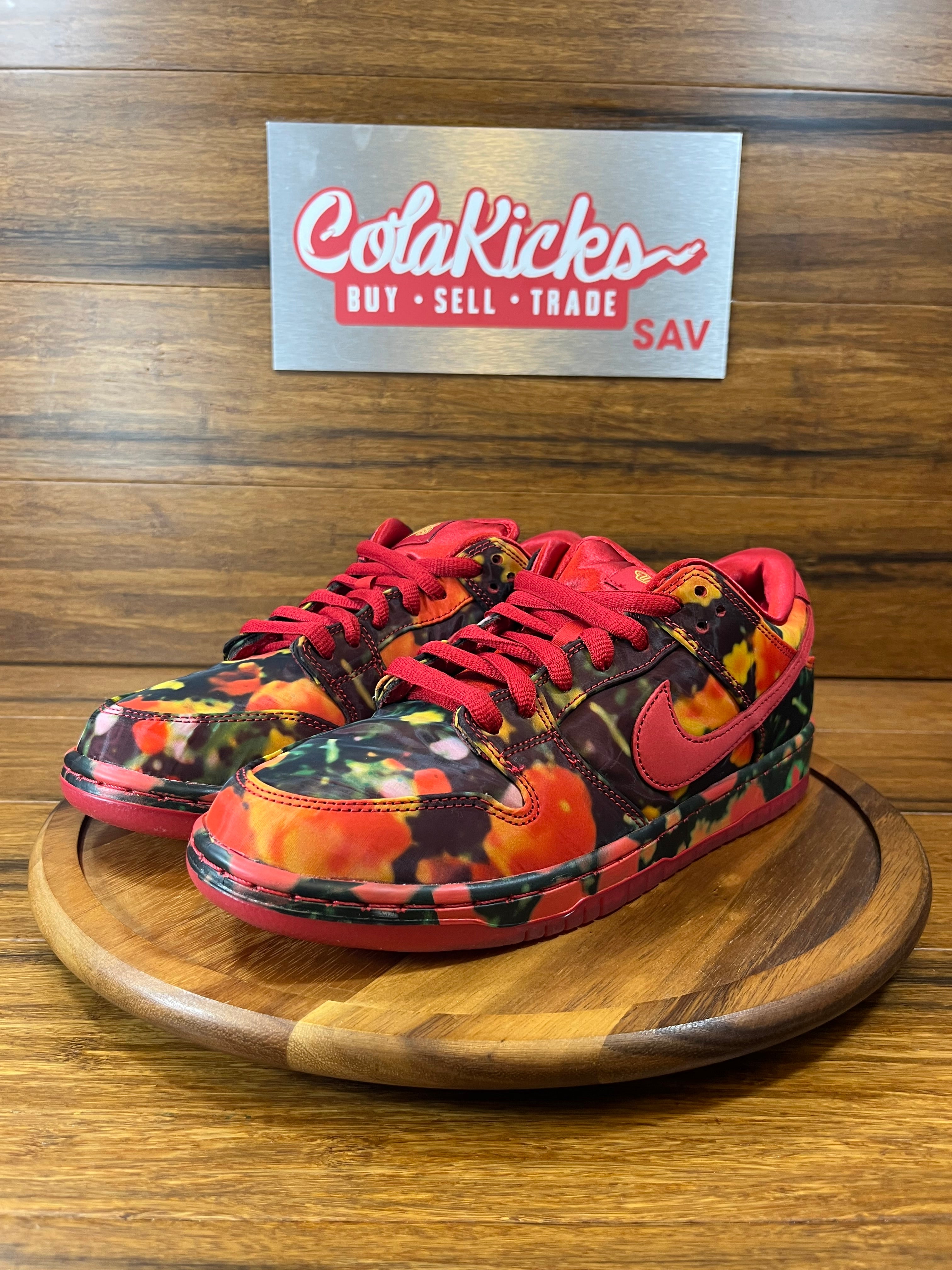 Nike SB Dunk Low The Wizard of Oz Poppy Field