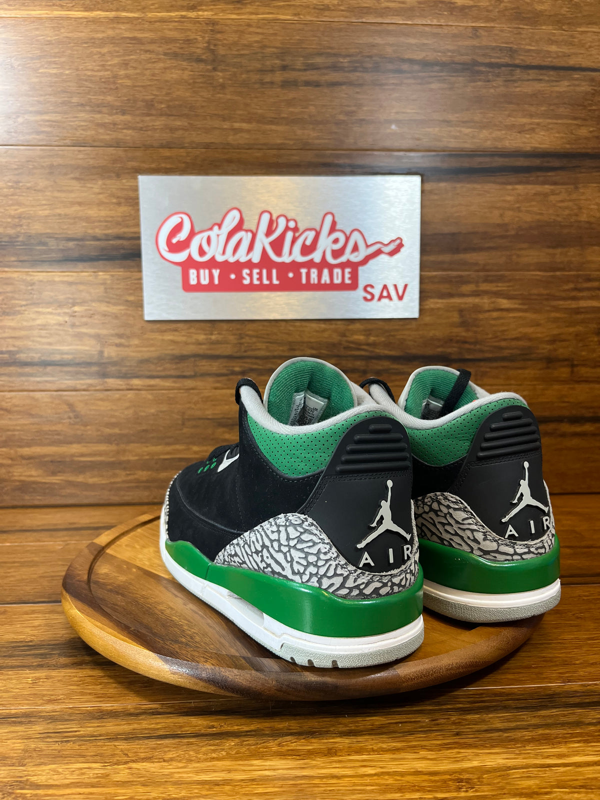 Jordan 3 Retro Pine Green