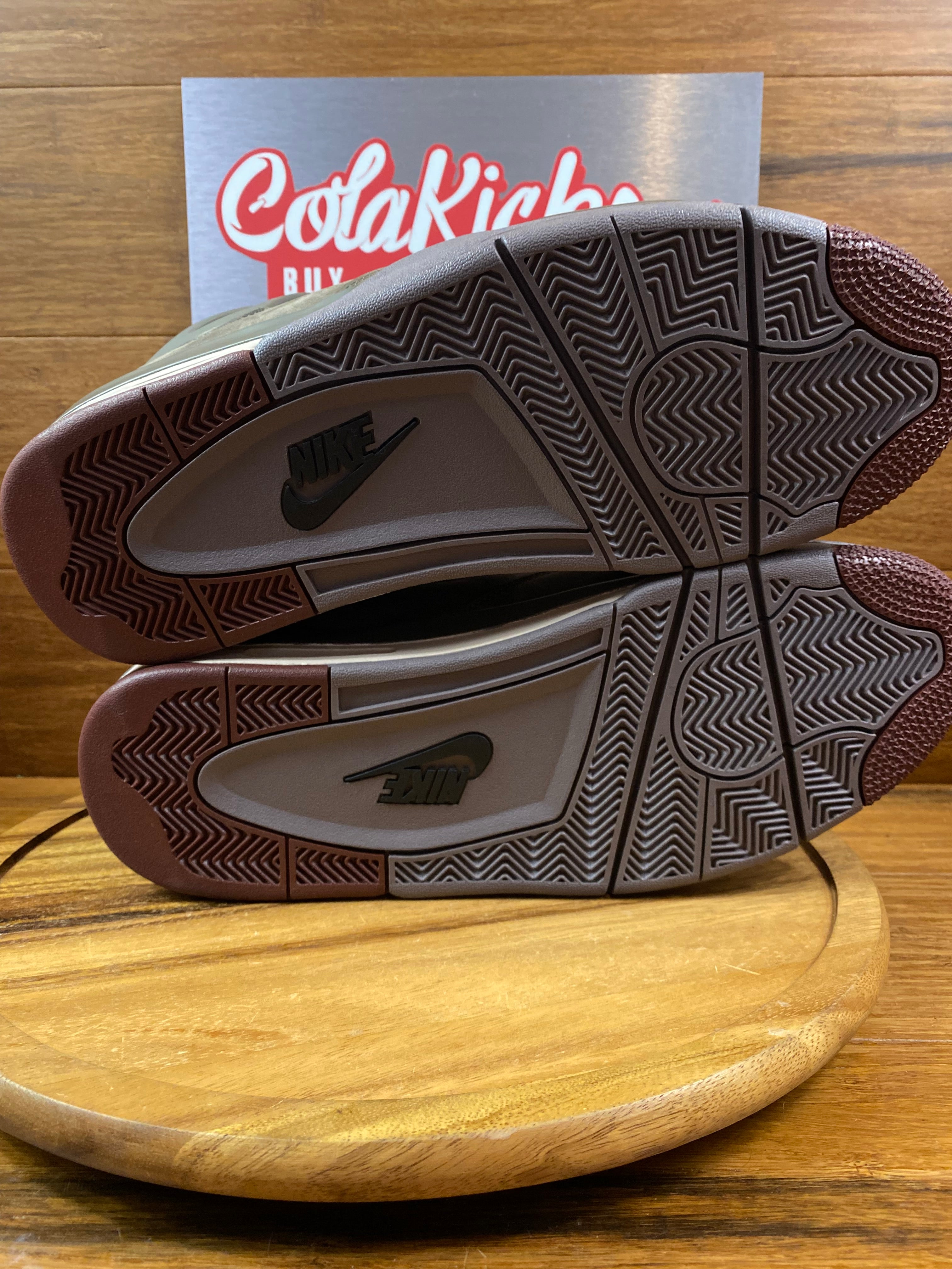 Jordan 4 Retro SP A Ma Maniére Dark Mocha