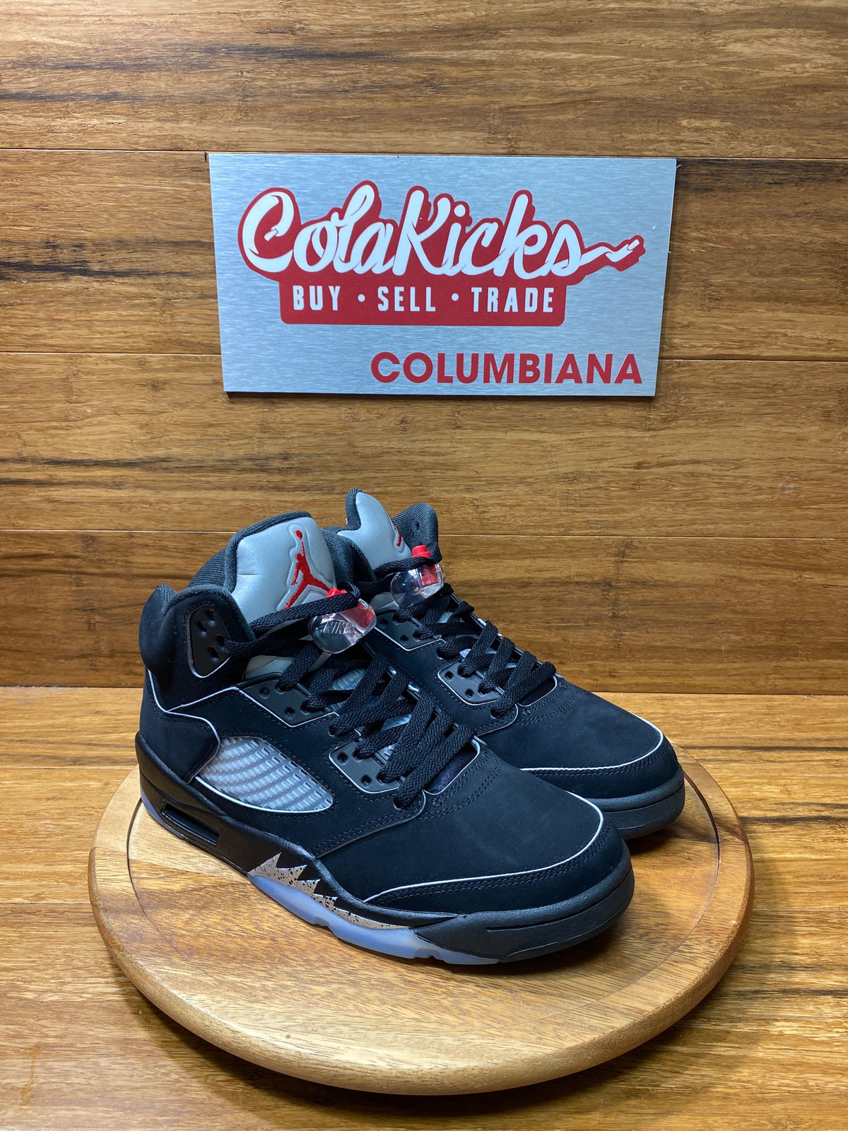 Jordan 5 Retro Black Metallic (2016)