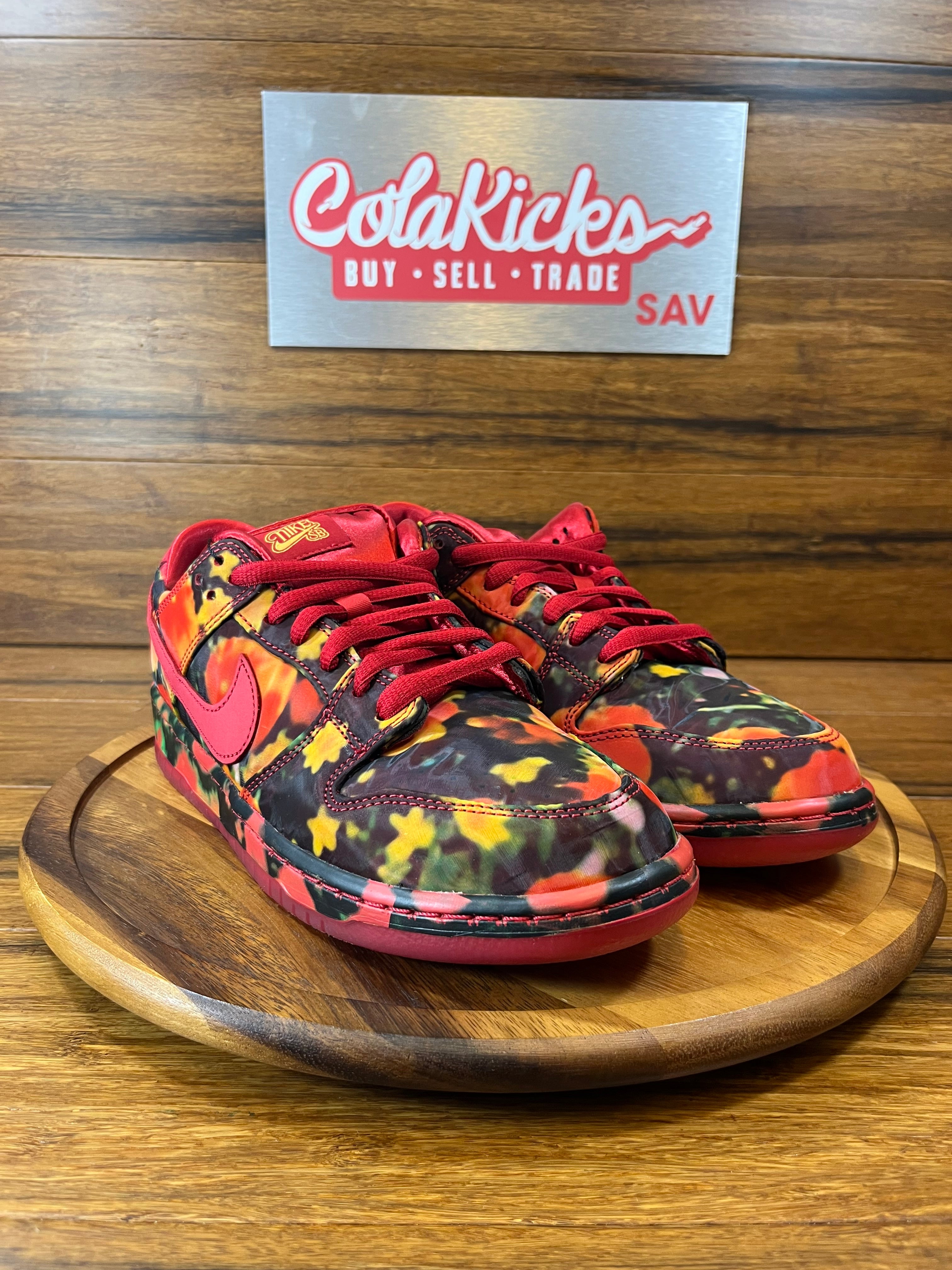 Nike SB Dunk Low The Wizard of Oz Poppy Field