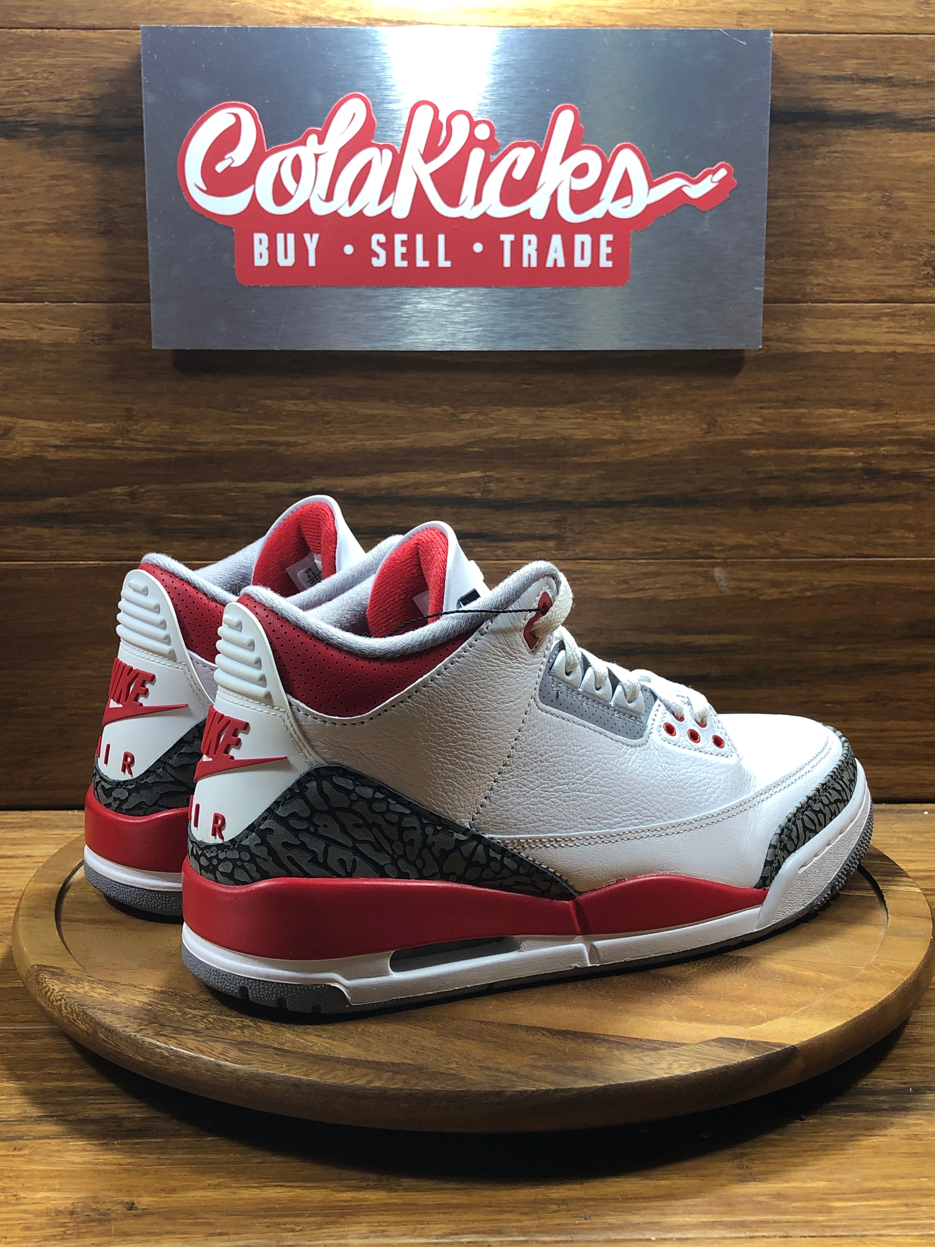Jordan 3 Retro Fire Red (2022)