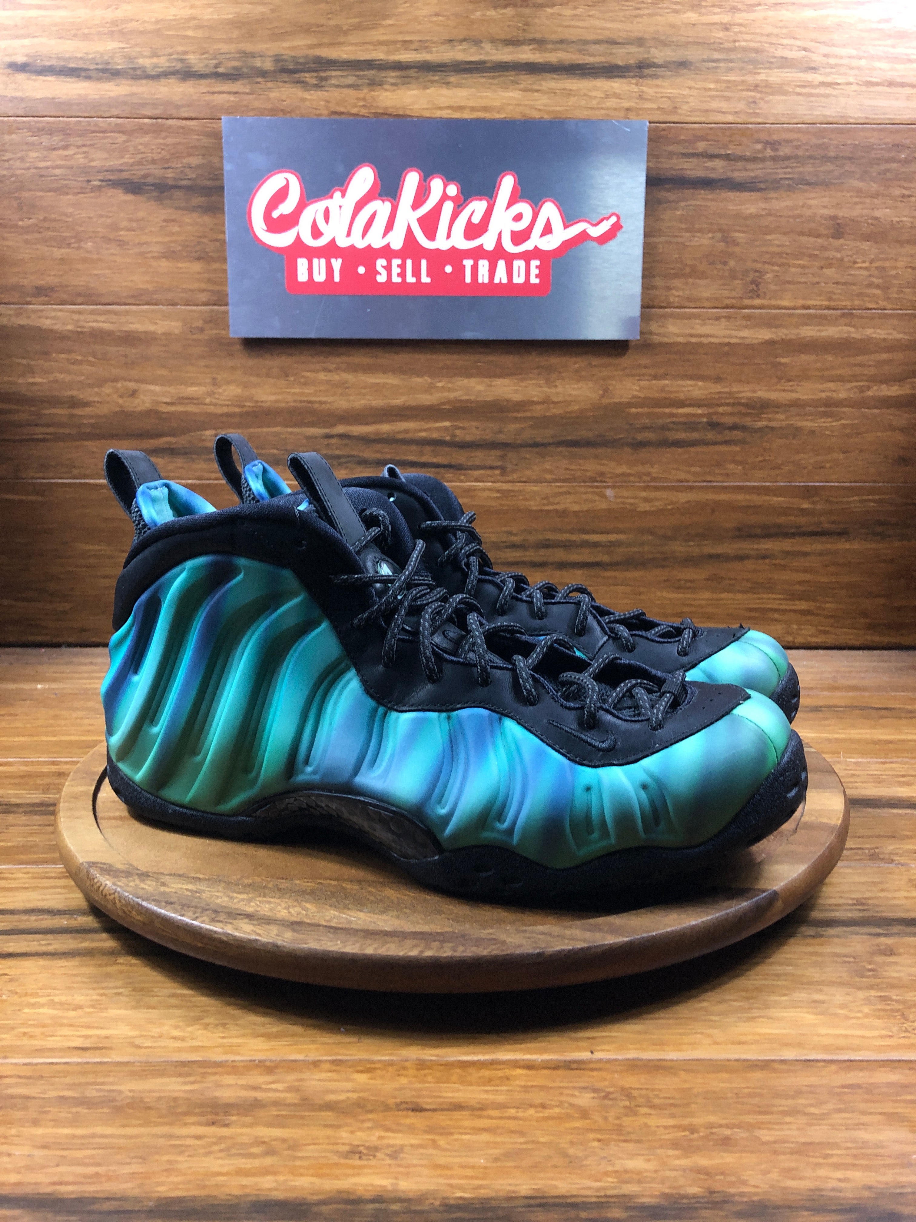 light up foamposites