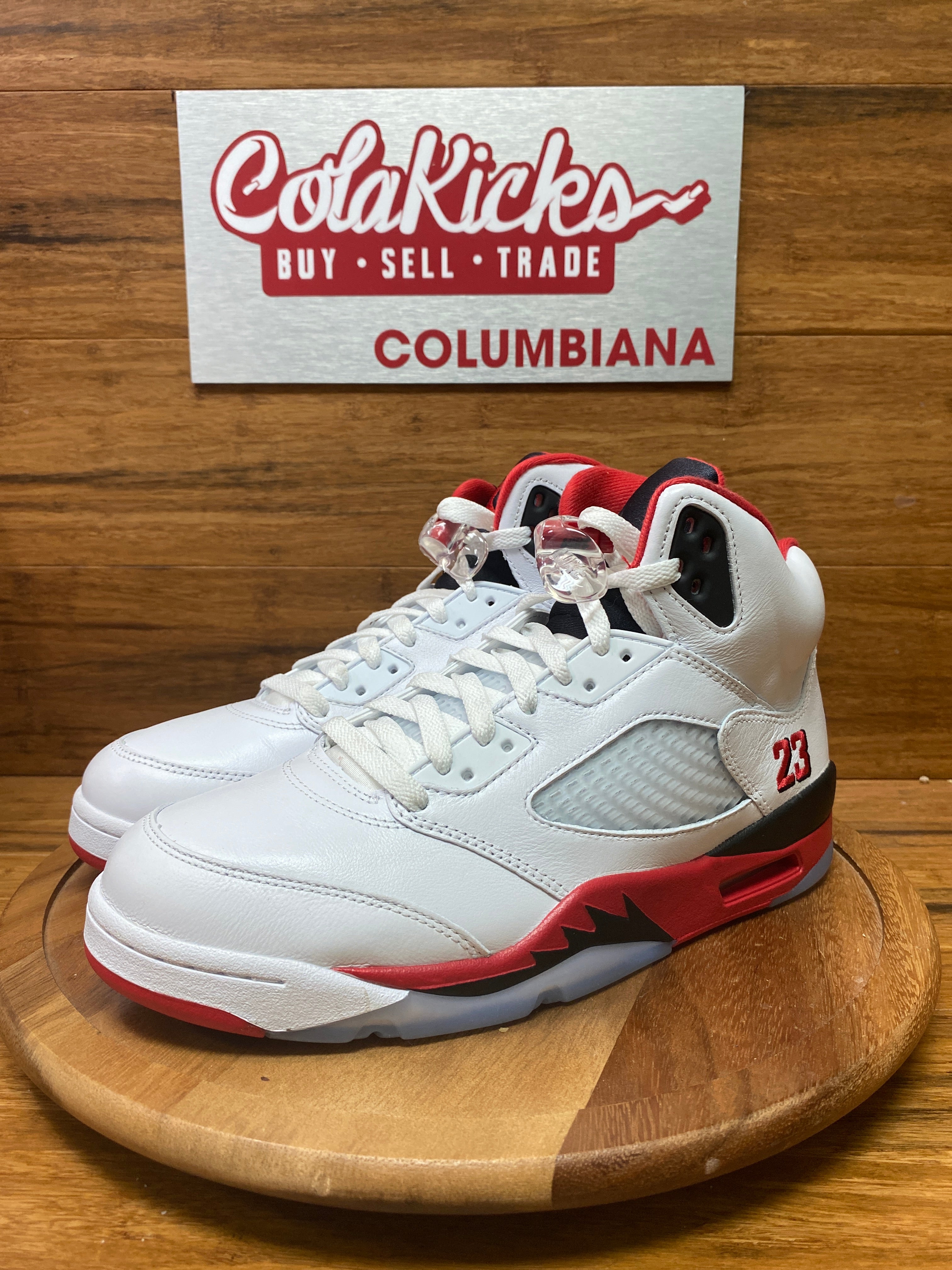 Jordan 5 Retro Fire Red Black Tongue (2025)
