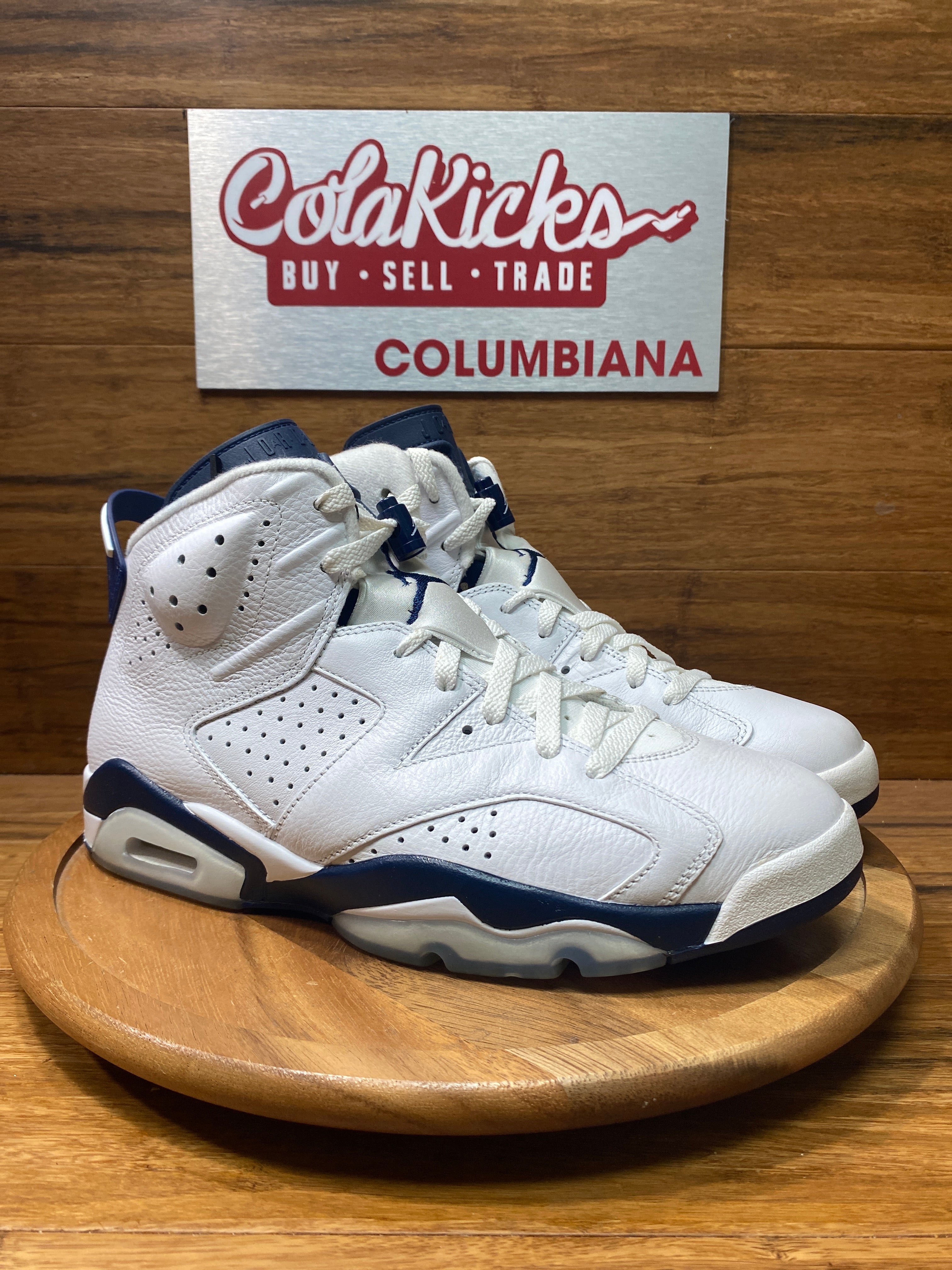 Jordan 6 Retro Midnight Navy (2022)