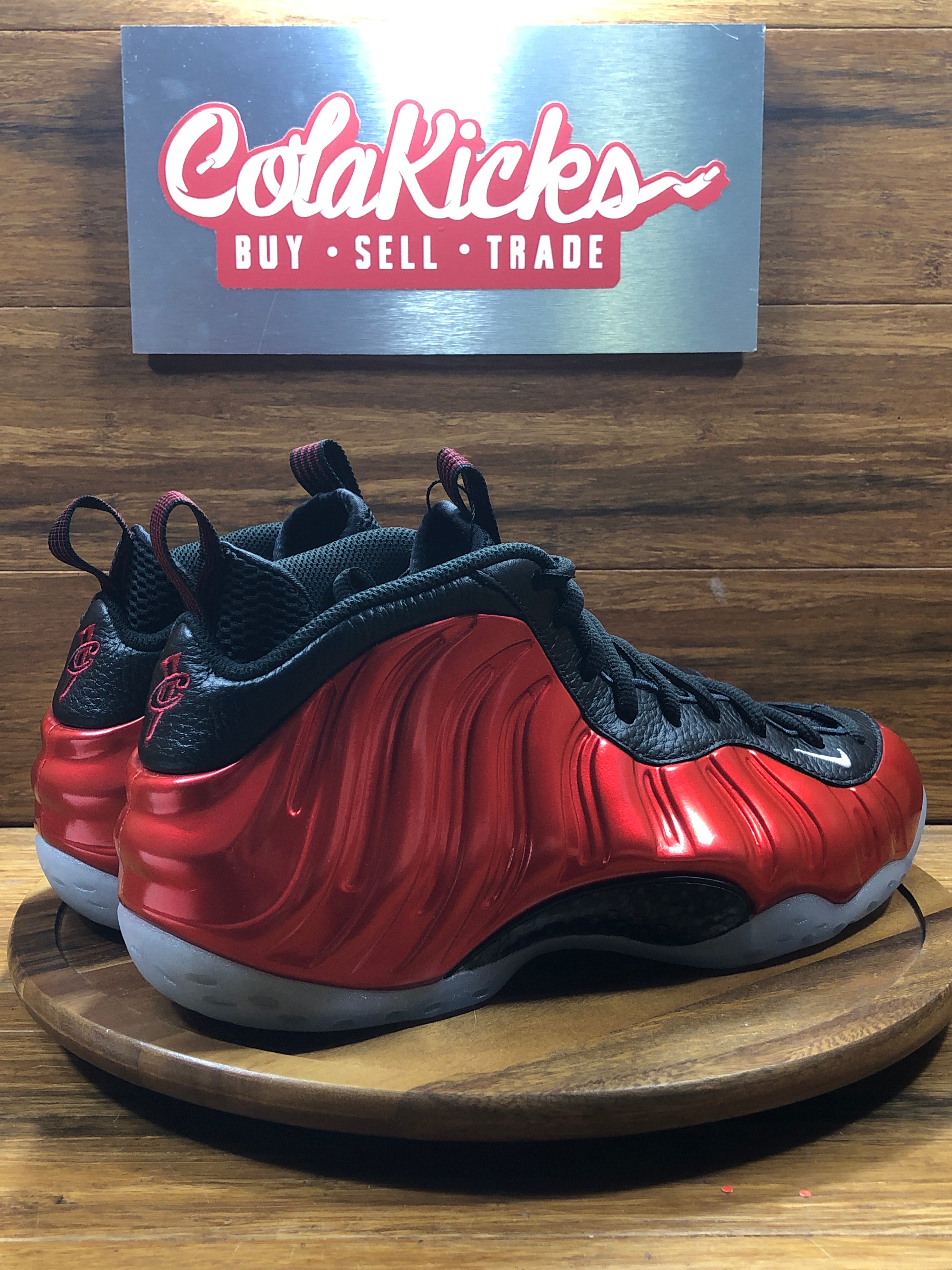 Nike Air Foamposite One Metallic Red (2023)