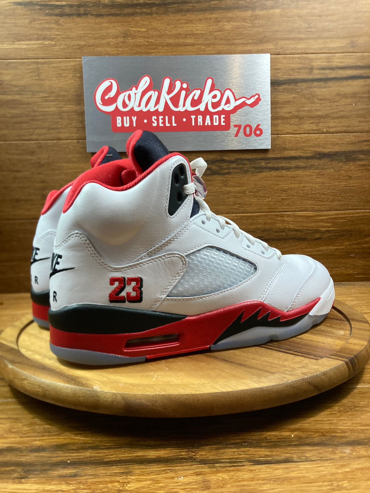 Jordan 5 Retro Fire Red Black Tongue (2025)