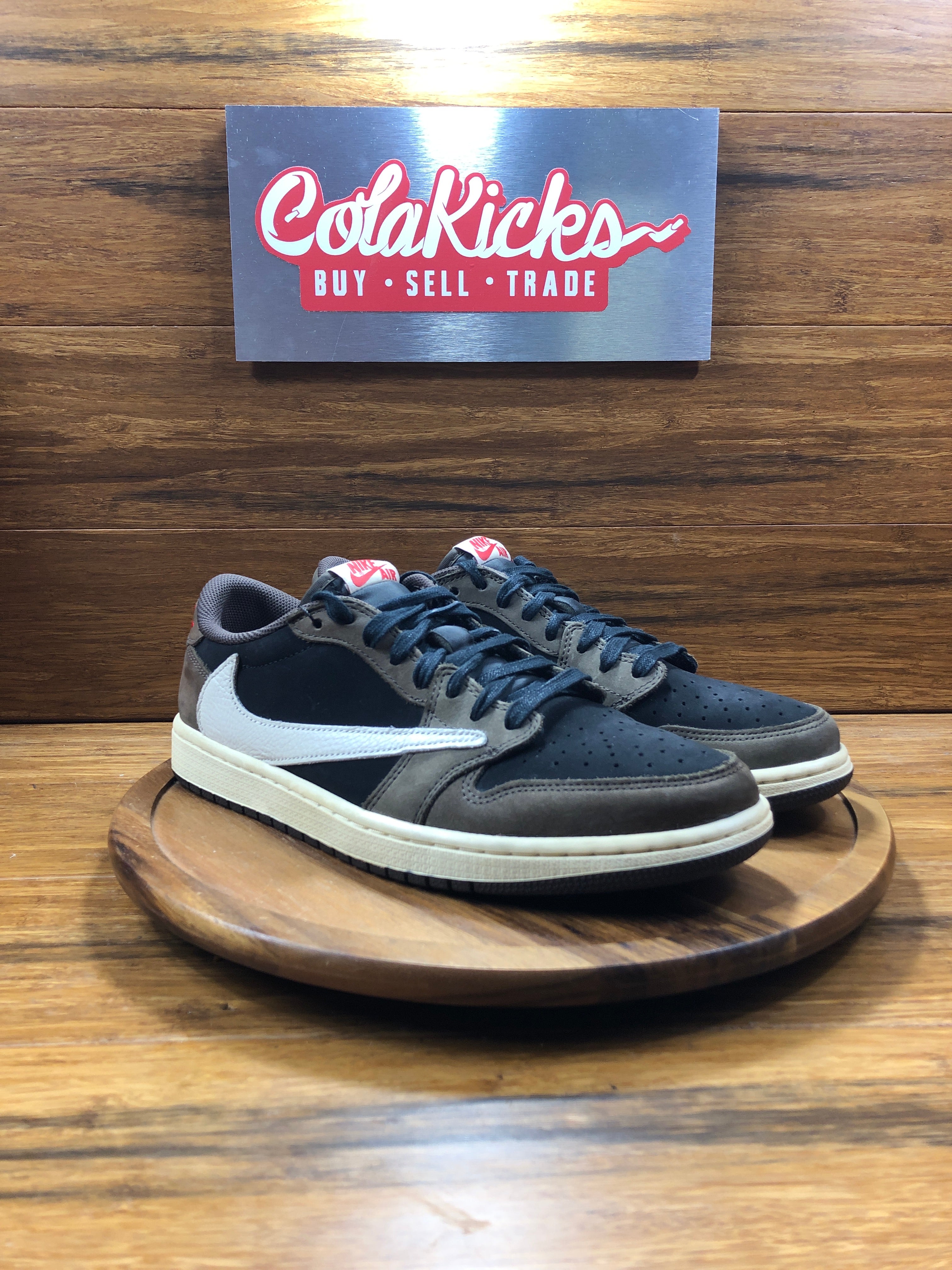 Jordan 1 Retro Low OG SP Travis Scott Mocha