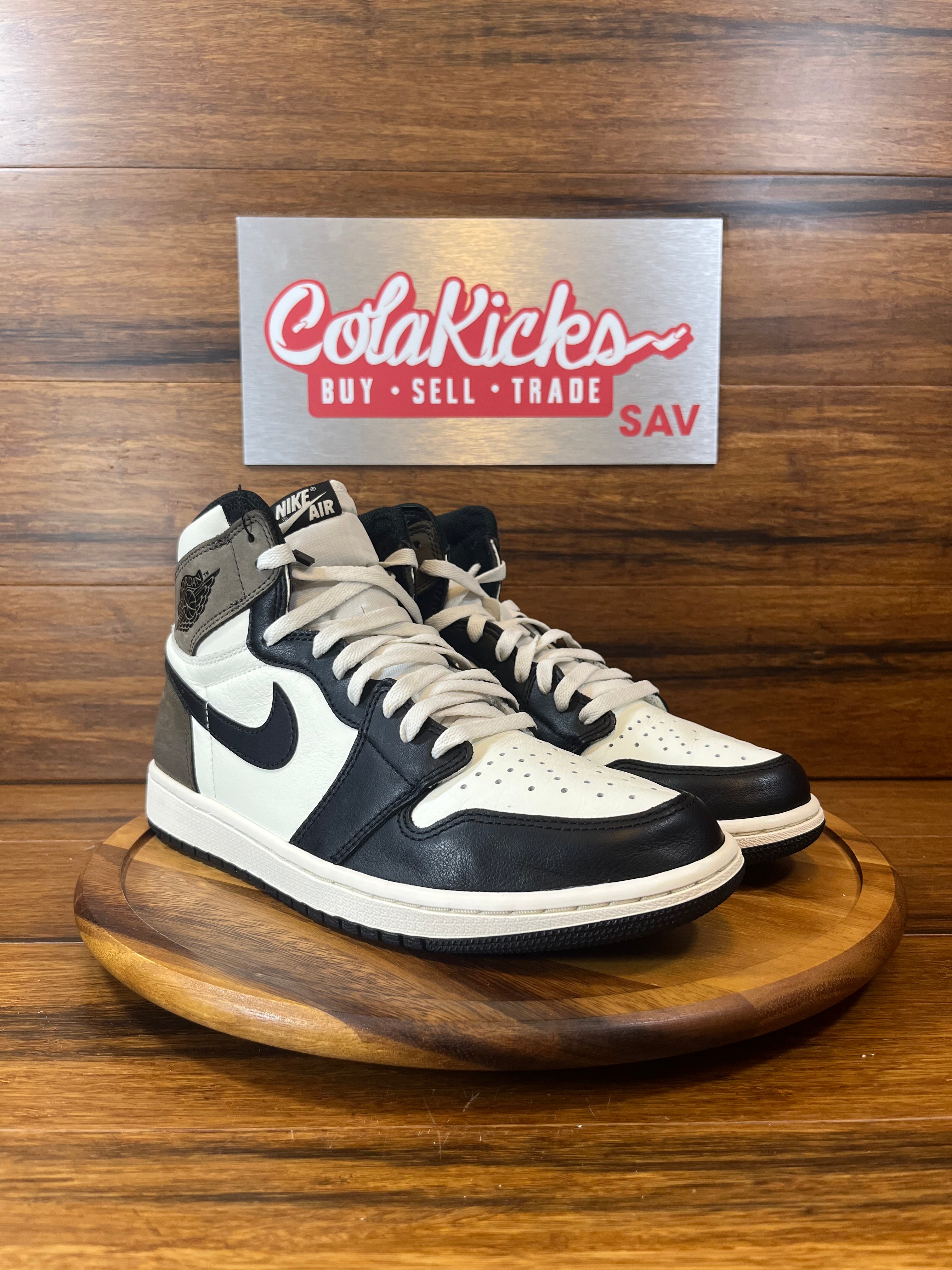 Jordan 1 Retro High Dark Mocha