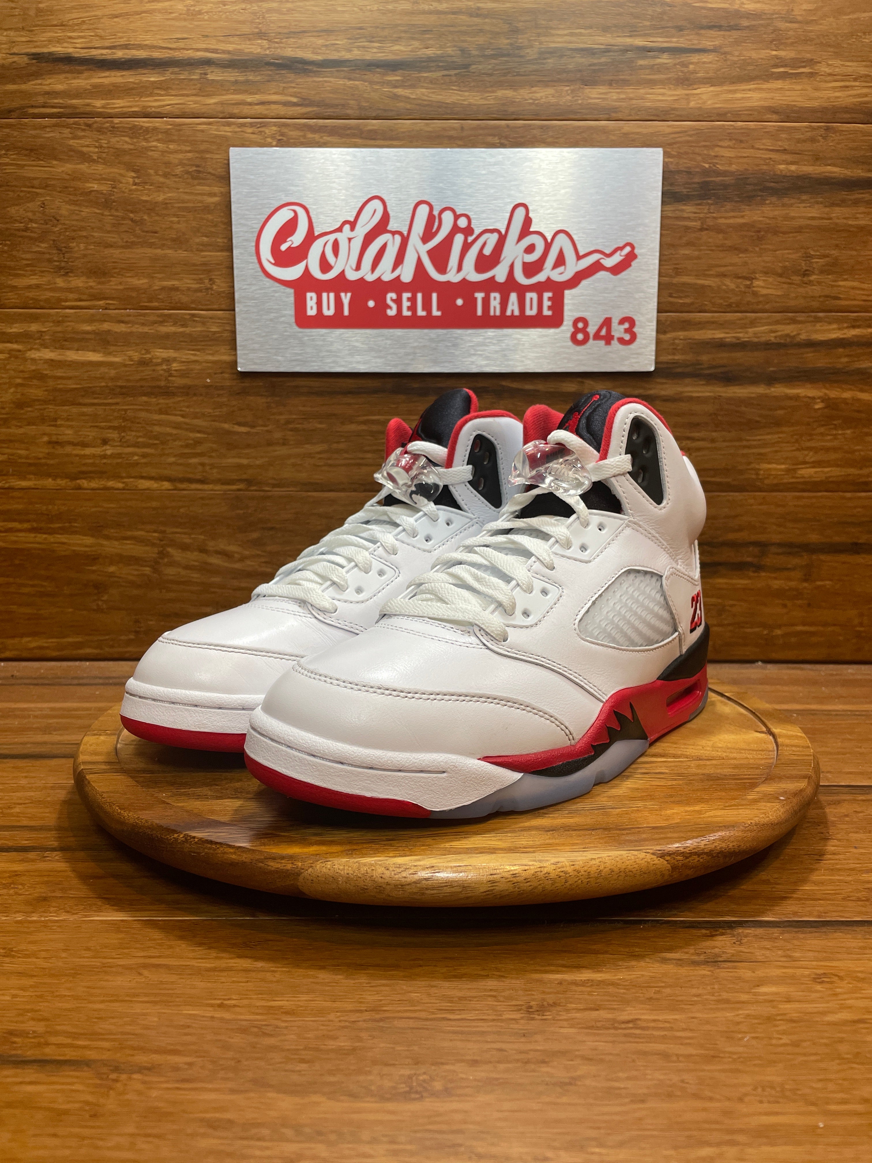 Jordan 5 Retro Fire Red Black Tongue (2025)