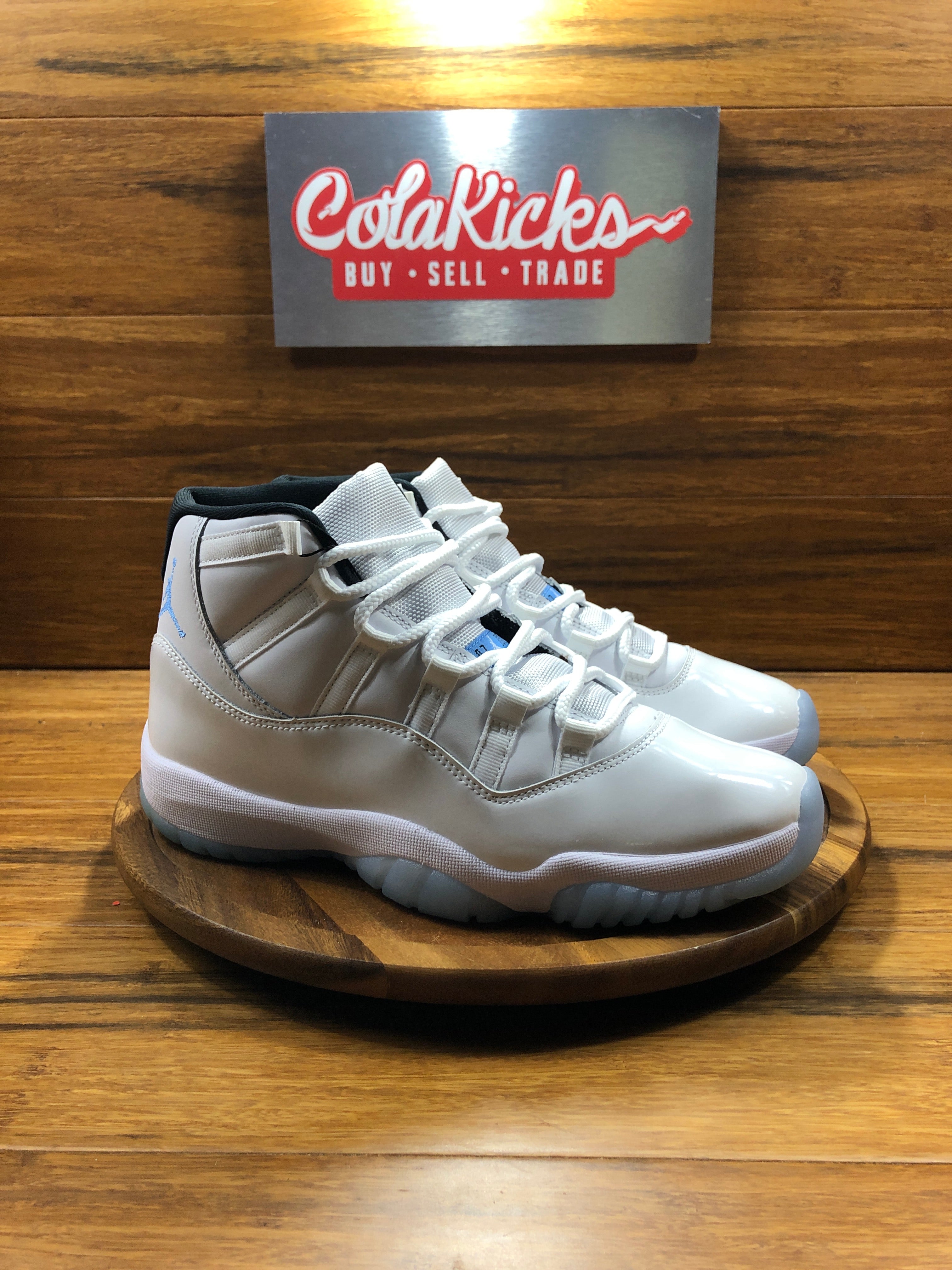 Jordan 11 Retro Legend Blue (2024)
