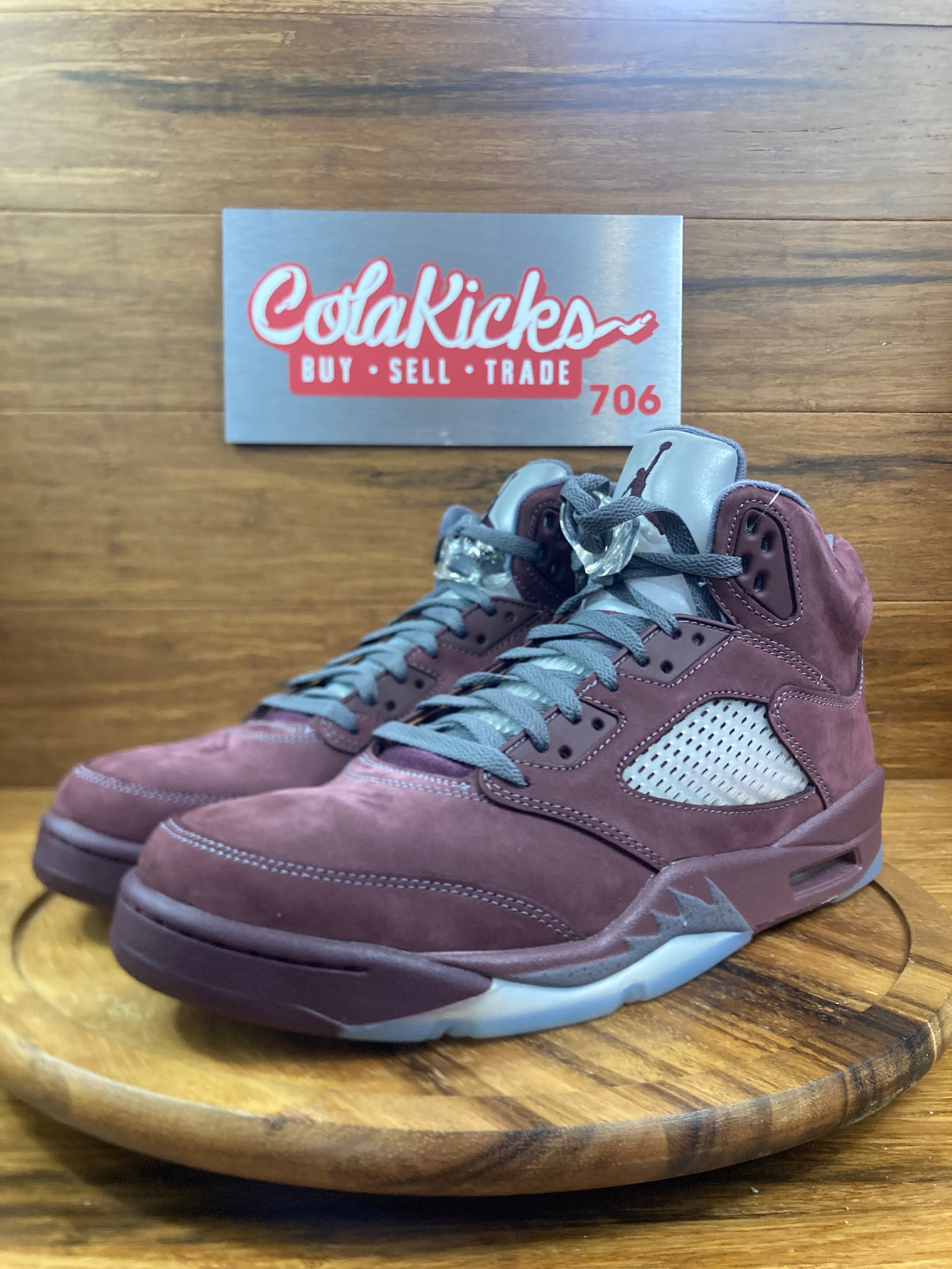 Jordan 5 Retro Burgundy (2023)